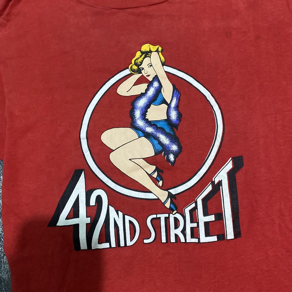 Vintage Vintage 42nd Street Solo Girl 80s Tee Size US S / EU 44-46 / 1 - 2 Thumbnail