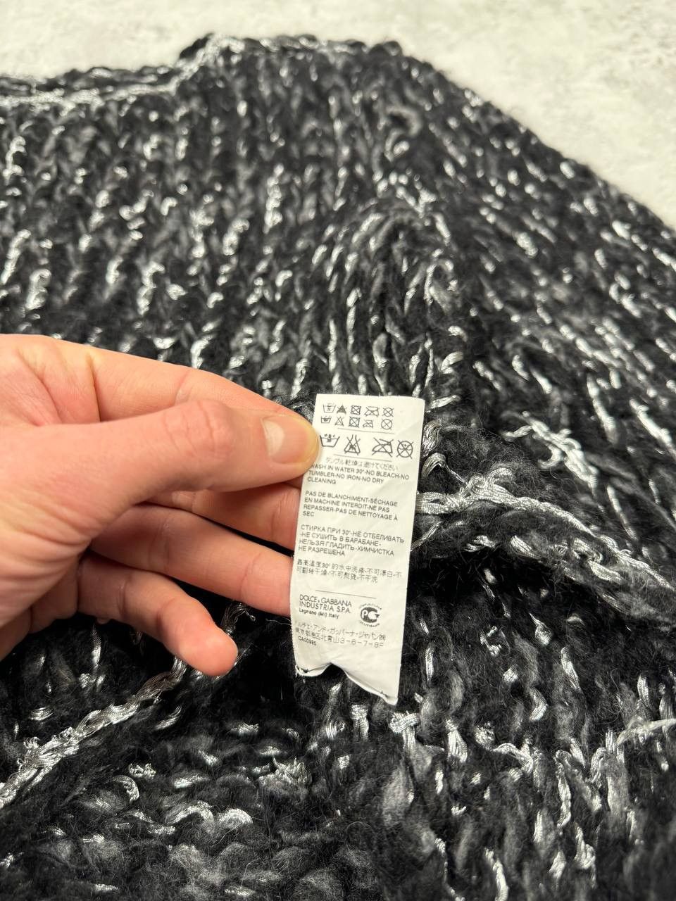 Dolce & Gabbana RARE Dolce & Gabbana Knit Silver Sweater Size M Size M / US 6-8 / IT 42-44 - 12 Thumbnail