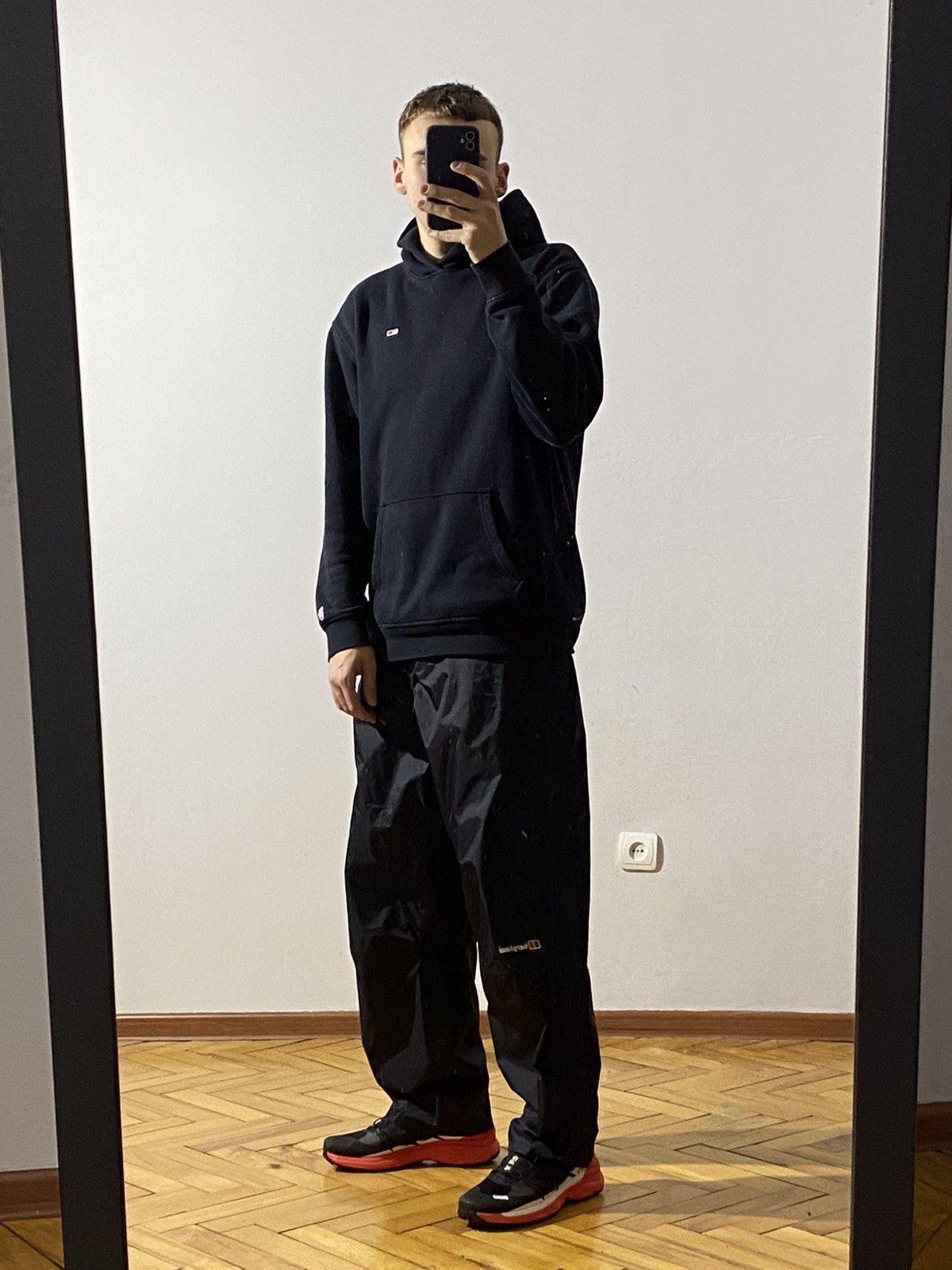 Berghaus Berghaus hype y2k gorpcore streetwear pants Size US 38 / EU 54 - 2 Thumbnail