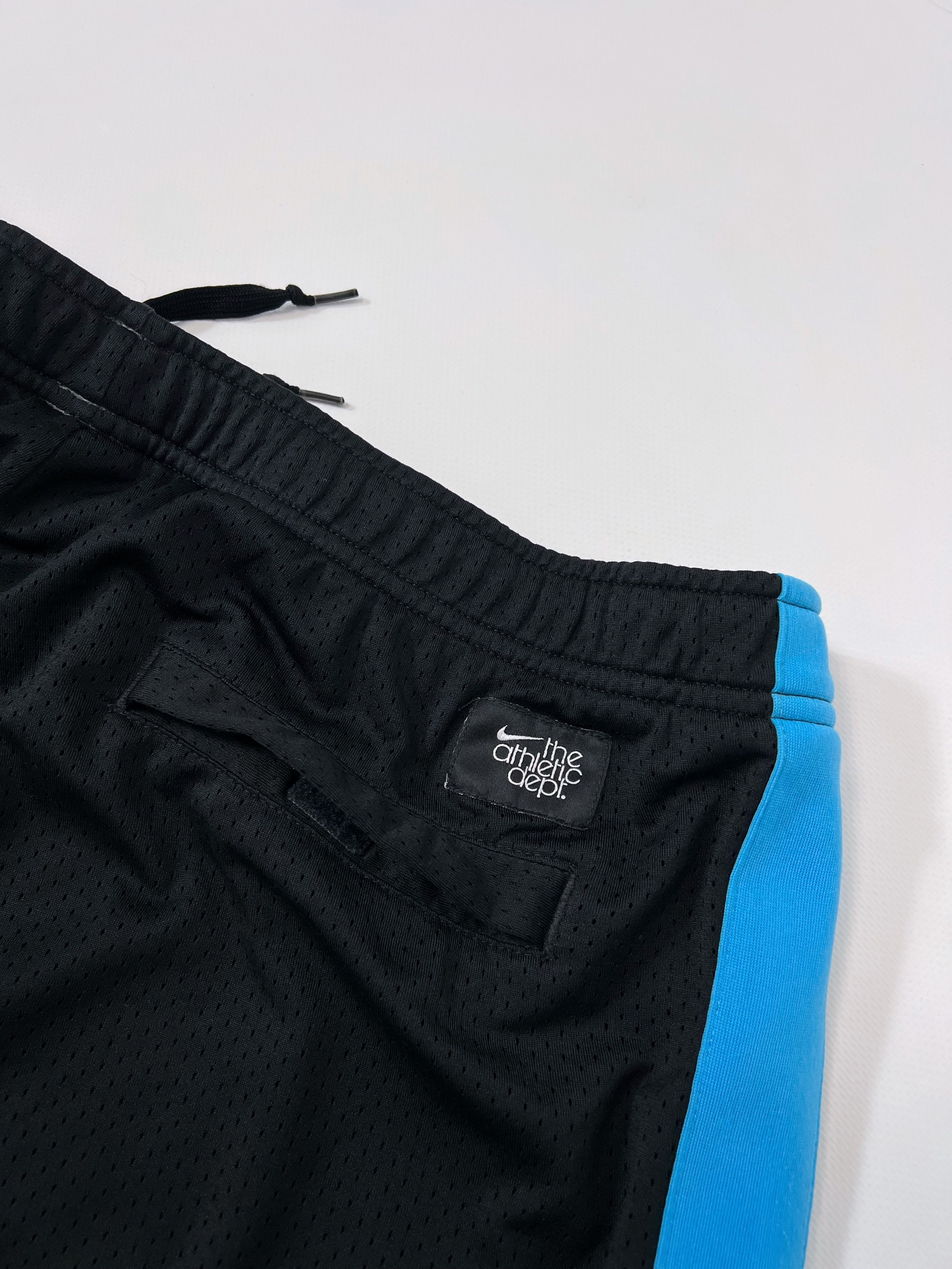 NBA Nike basketball shorts Size US 38 / EU 54 - 6 Thumbnail