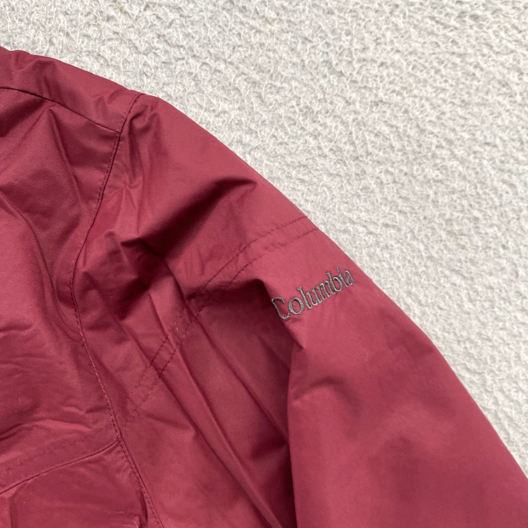 Vintage VINTAGE Columbia Jacket Women L Red Nylon Full Zip Fleece Lined 90s Style Size L / US 10 / IT 46 - 3 Thumbnail