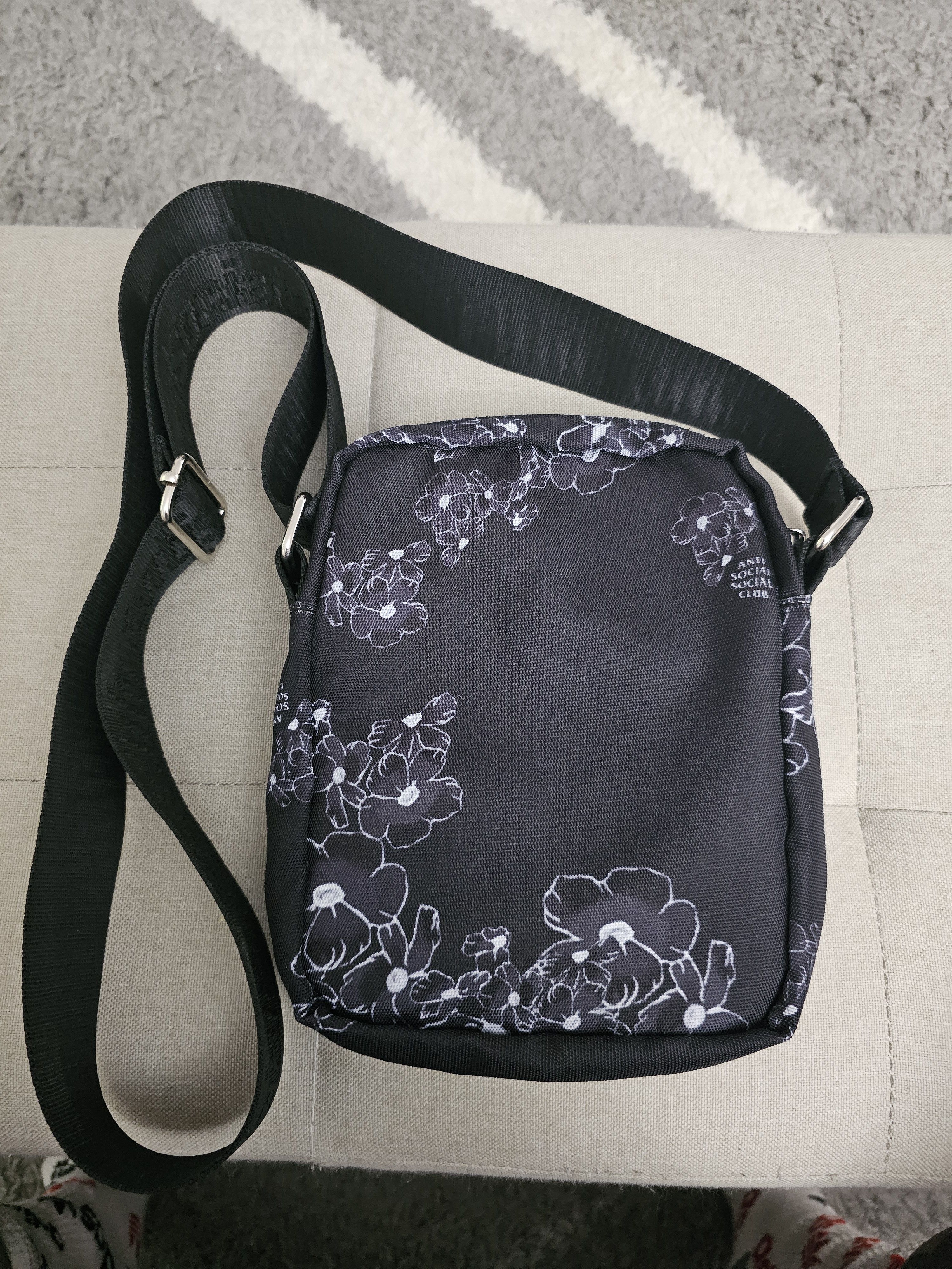 Anti Social Social Club Anti social social club side bag Size ONE SIZE - 2 Thumbnail