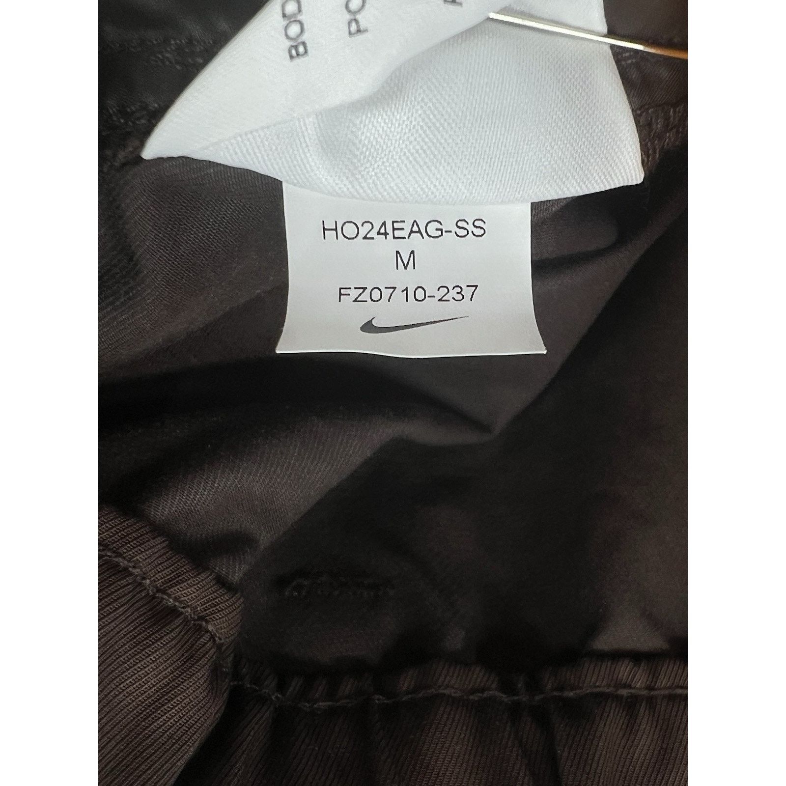 Nike Nike Tech Woven Baroque Brown Pants Size Medium FZ0710-237 Size US 34 / EU 50 - 4 Thumbnail