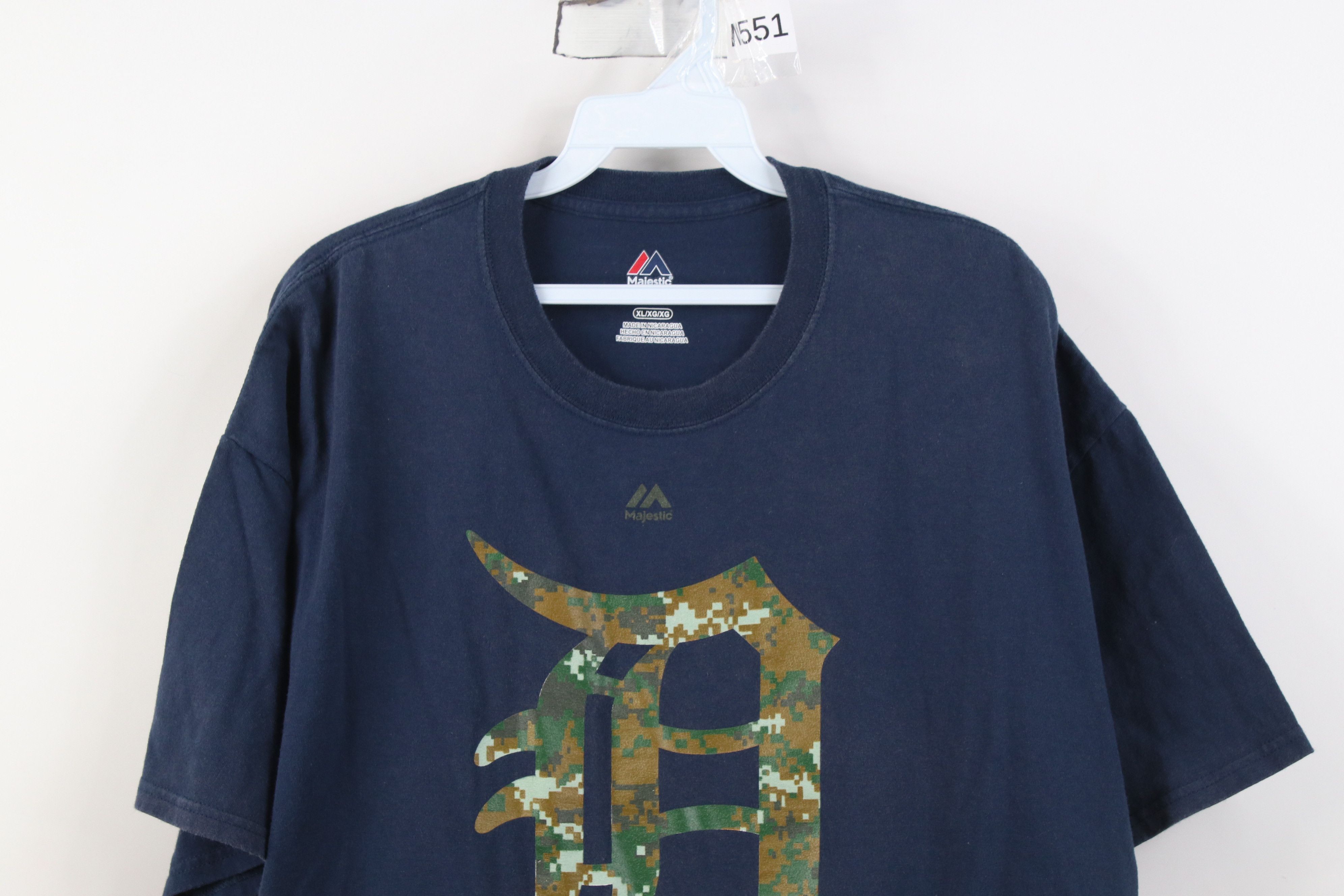 Majestic Vintage Y2K Majestic Old English D Detroit Tigers T-Shirt Size US XL / EU 56 / 4 - 2 Thumbnail