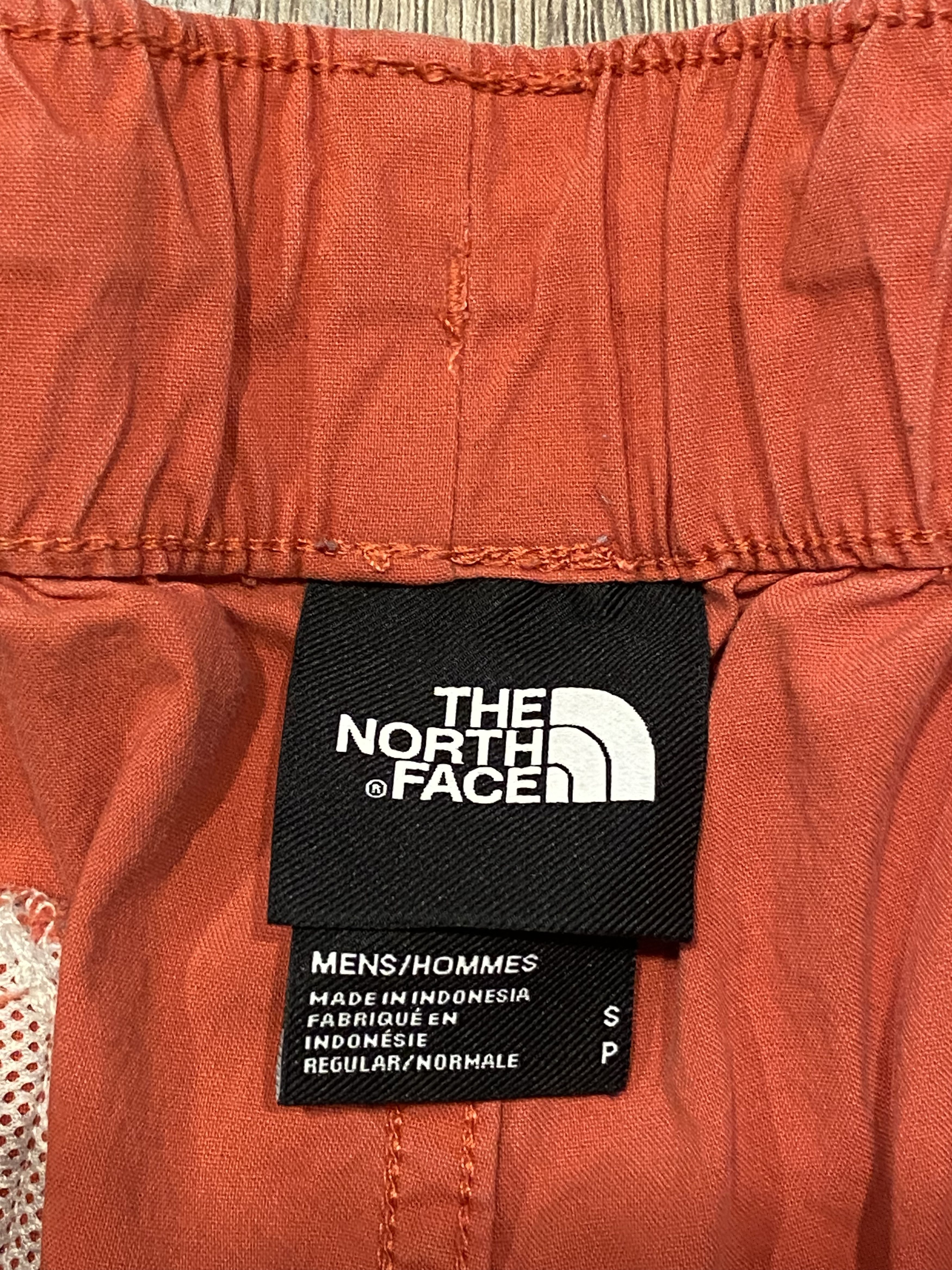 The North Face The North Face Red Beach Shorts Size US 30 / EU 46 - 4 Thumbnail