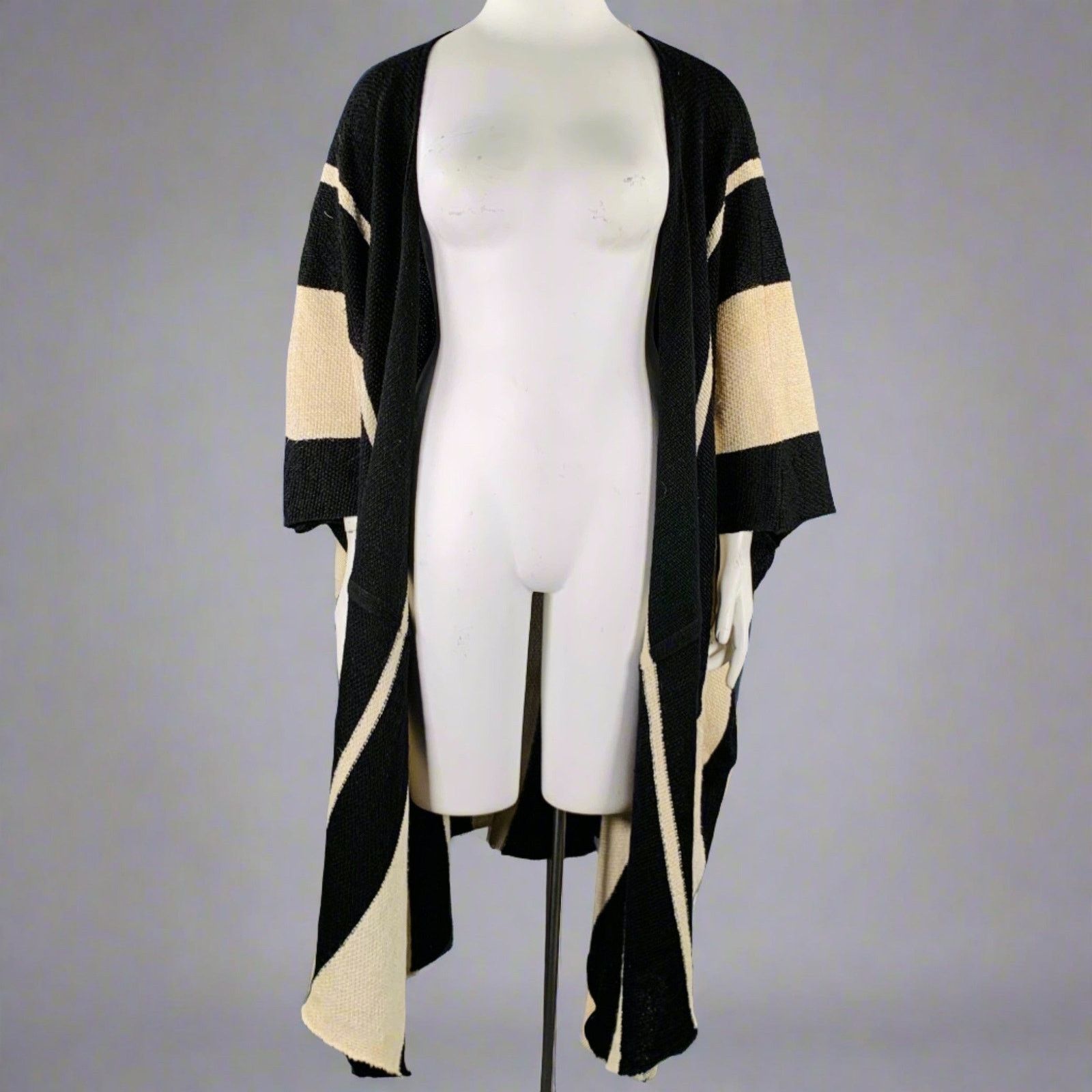 Ralph Lauren Size M/L Black Beige Linen Silk Color Block Cardigan Size M / US 6-8 / IT 42-44 - 1 Thumbnail