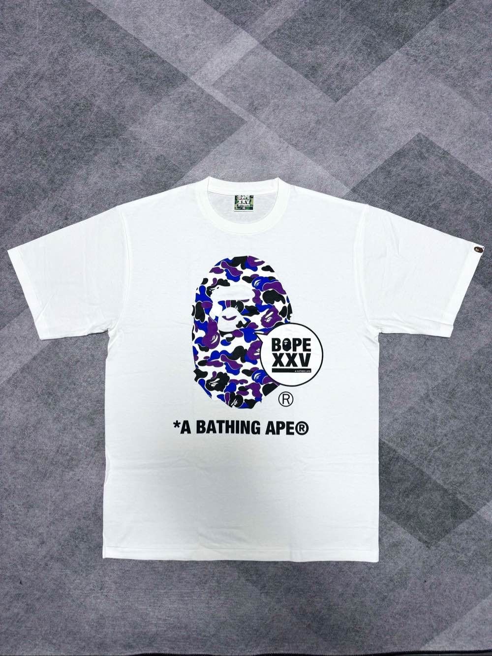 Bape A Bathing Ape XXV Camo Short Sleeve T-Shirt Size XL Size US XL / EU 56 / 4 - 1 Thumbnail