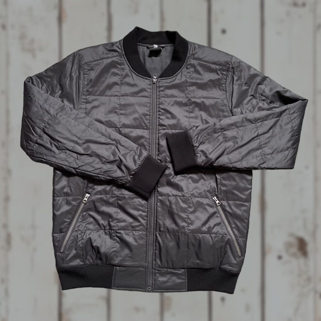 Icebreaker Icebreaker MerinoLOFT Insulated Quilted Bomber Jacket Unisex Adults L Black Outdoor Casual Merino Bomber Sample Pre-Owned Womens Mens Girls Boys Size US L / EU 52-54 / 3 - 1 Thumbnail