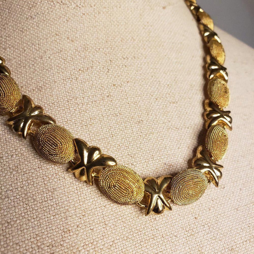 Designer Gold Plated Vintage Necklace & Earring Set Size ONE SIZE - 1 Thumbnail