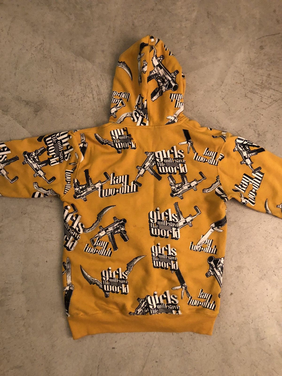 Other Vintage AOT Hoodie Size US S / EU 44-46 / 1 - 4 Thumbnail