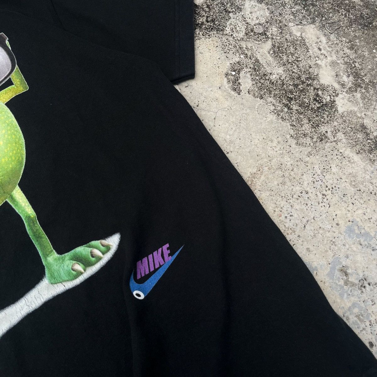 Vintage Vintage 90s Mike Wazowski Monster Inc Nice Parody Nike Rare Size US M / EU 48-50 / 2 - 4 Thumbnail