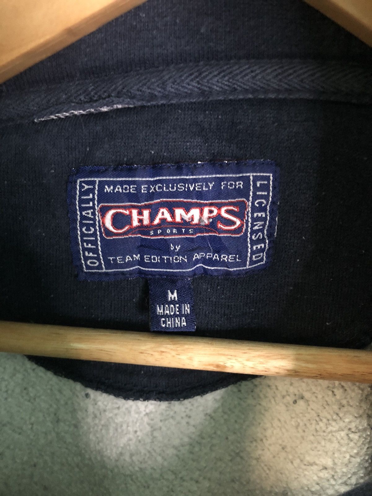 Champs Sport × Vintage Champs Sports ILLINOIS Logo Boxy Hoodie Size US L / EU 52-54 / 3 - 11 Thumbnail