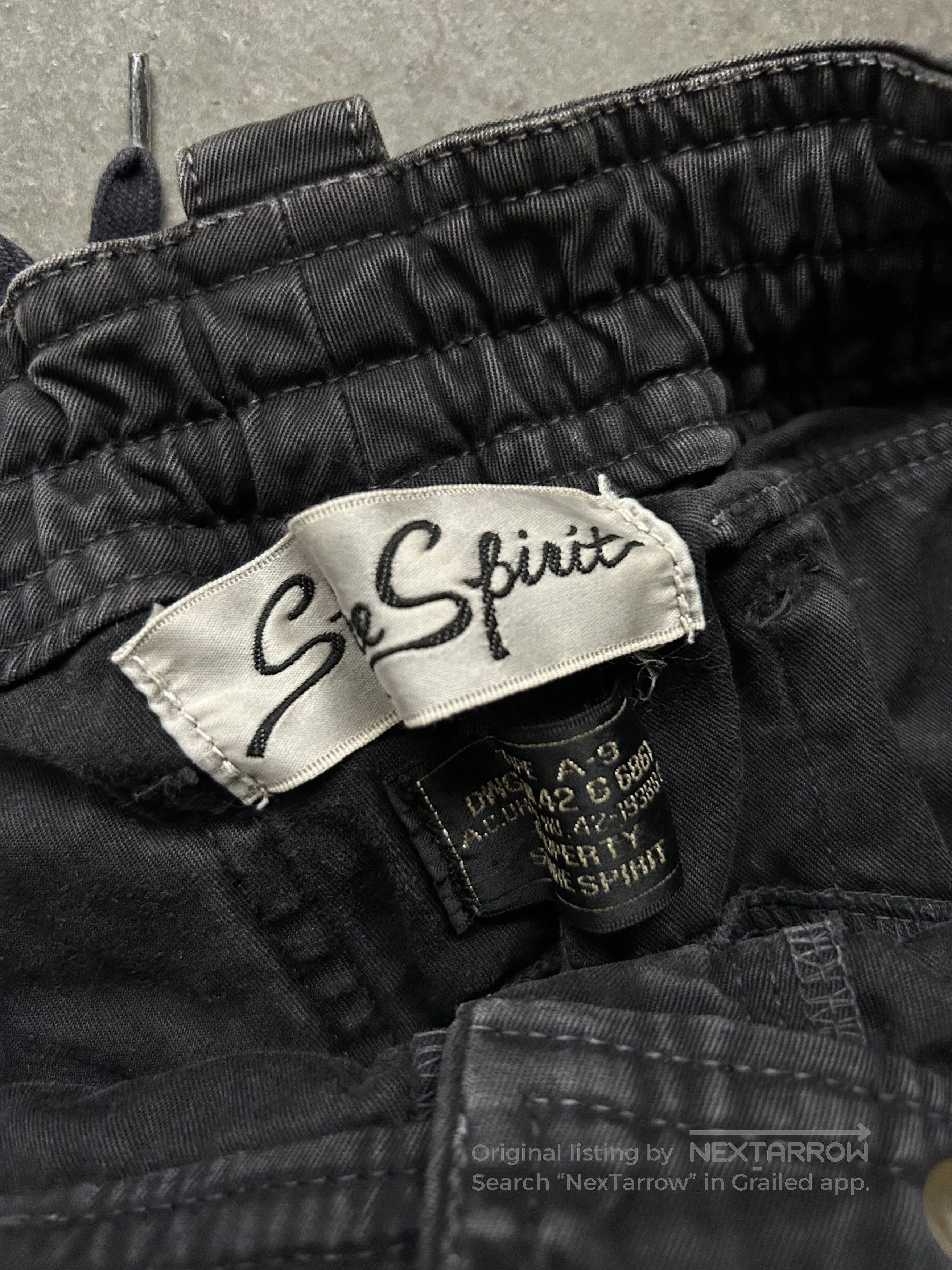 Share Spirit Homme high-waisted cargo denim pants. Size US 28 / EU 44 - 5 Thumbnail