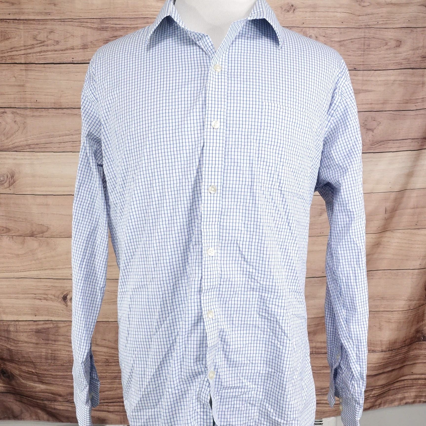 Van Heusen Van Heusen Traveler Shirt Mens XL 17-17.5 Blue Check Long Sleeve Button Up Size US XL / EU 56 / 4 - 3 Thumbnail