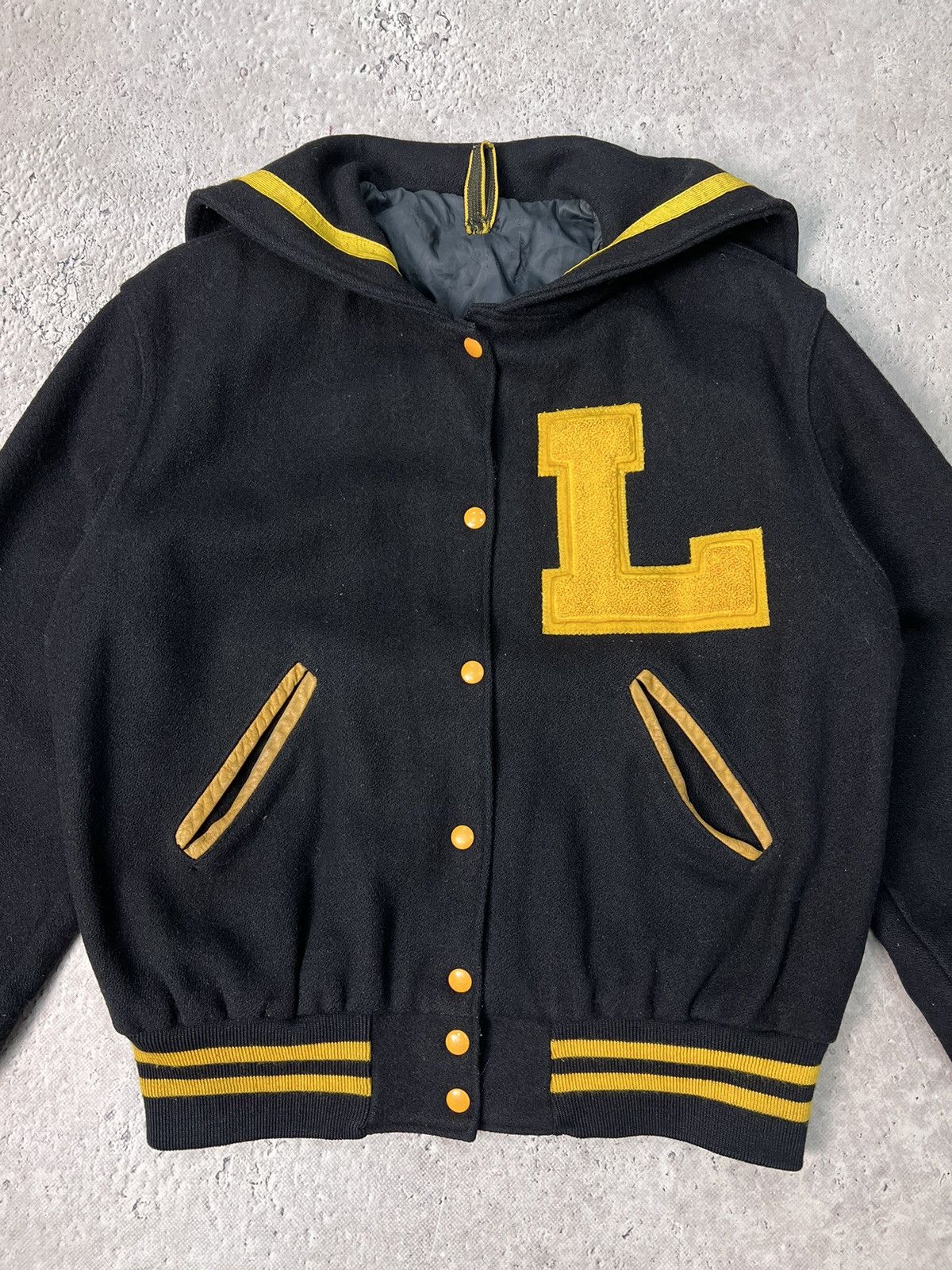 Japanese Brand × Vintage Vintage Varsity Wool Bomber Jacket Size US M / EU 48-50 / 2 - 5 Thumbnail
