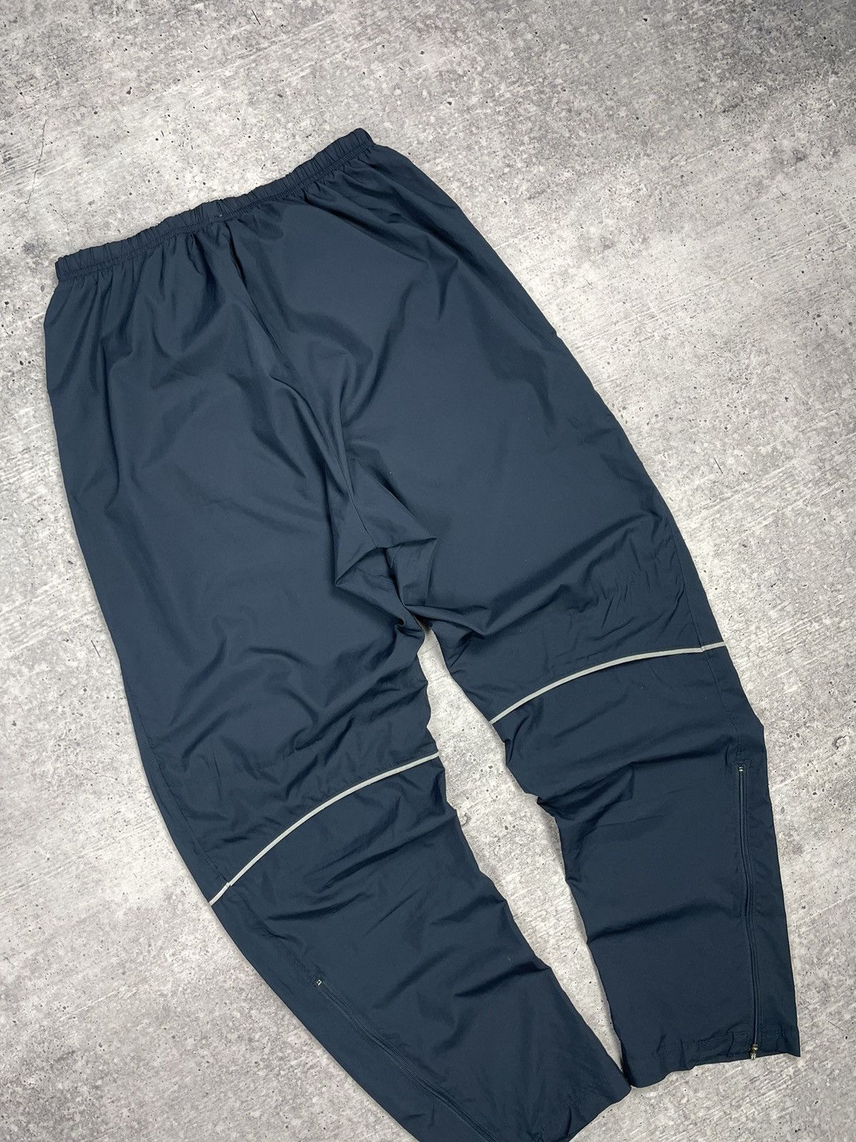 Nike × Vintage Vintage Nike Y2K Style Blue Drill Nylon Reflective Pants Size US 34 / EU 50 - 15 Thumbnail