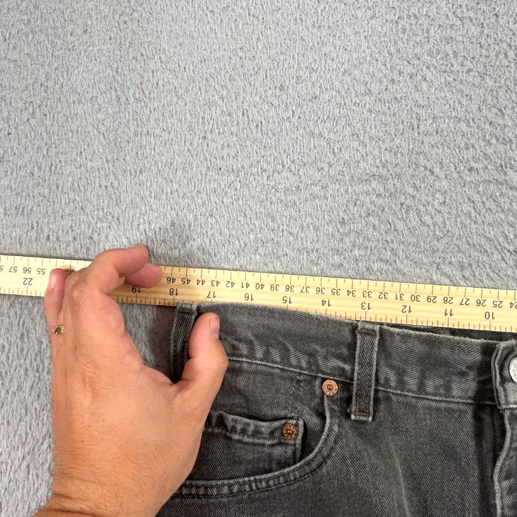 Levi's Vintage Levi's 505 Jeans Men 36x30 Regular Fit Black Distressed Denim Y2K Retro Size US 36 / EU 52 - 6 Thumbnail