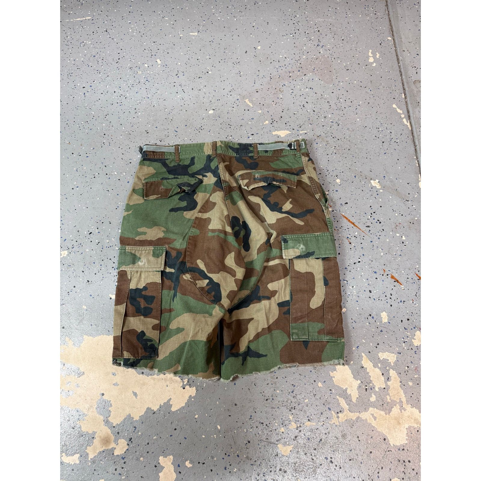 Hanes Camo cargo shorts Size US 32 / EU 48 - 3 Thumbnail