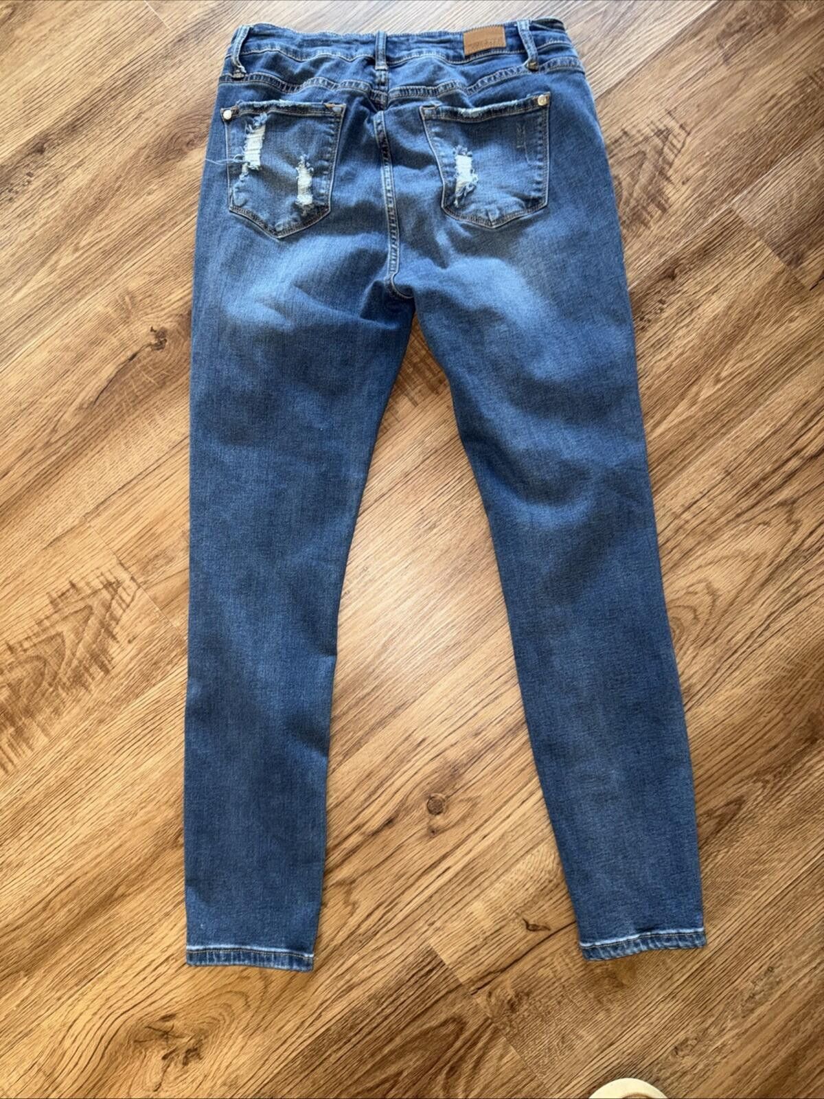 Other JUDY BLUE Mid Rise Distressed Snake Print Skinny Fit Jeans Size 31" - 8 Thumbnail