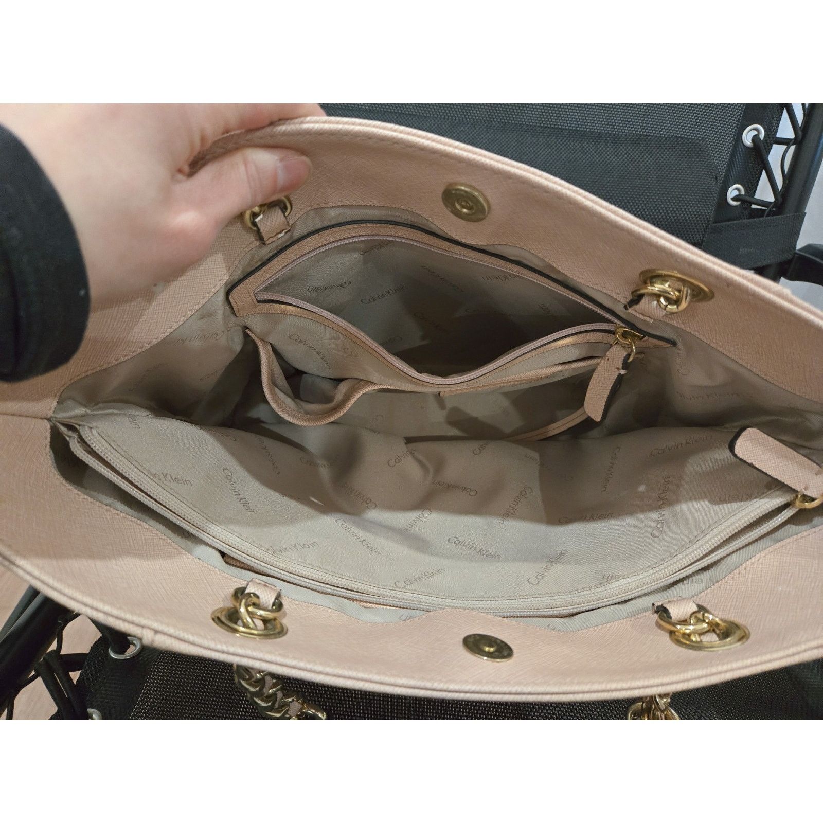 Calvin Klein Calvin Klein Key Item Chain Saffiano tote Size ONE SIZE - 6 Thumbnail