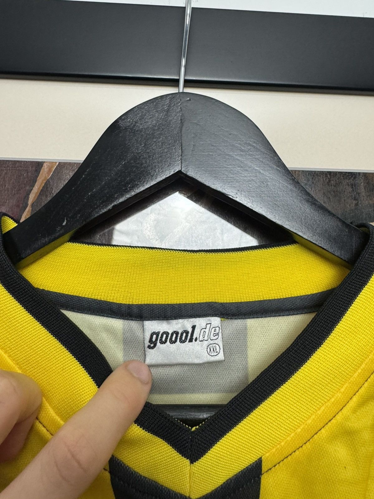 Vintage BORUSSIA DORTMUND JERSEY GOOOL.DE SOCCER FOOTBALL SPORT LS Size US XXL / EU 58 / 5 - 5 Thumbnail