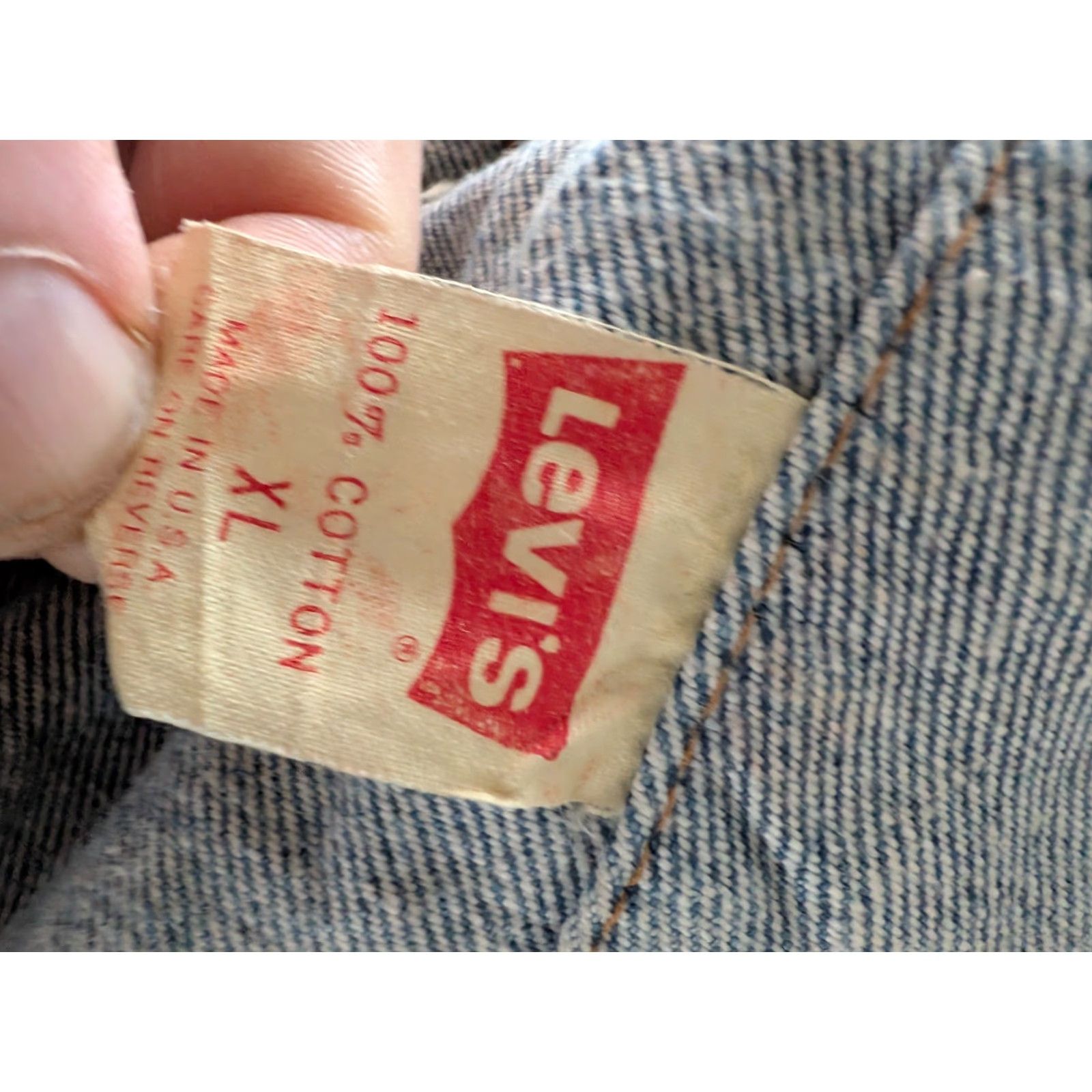 Levi's Vintage Levi’s Denim Jacket Acid Wash Made in USA XL Blue 80s 90s Levi's Trucker Jacket Mens XL Acid Wash Blue Size US 36 / EU 52 - 4 Thumbnail