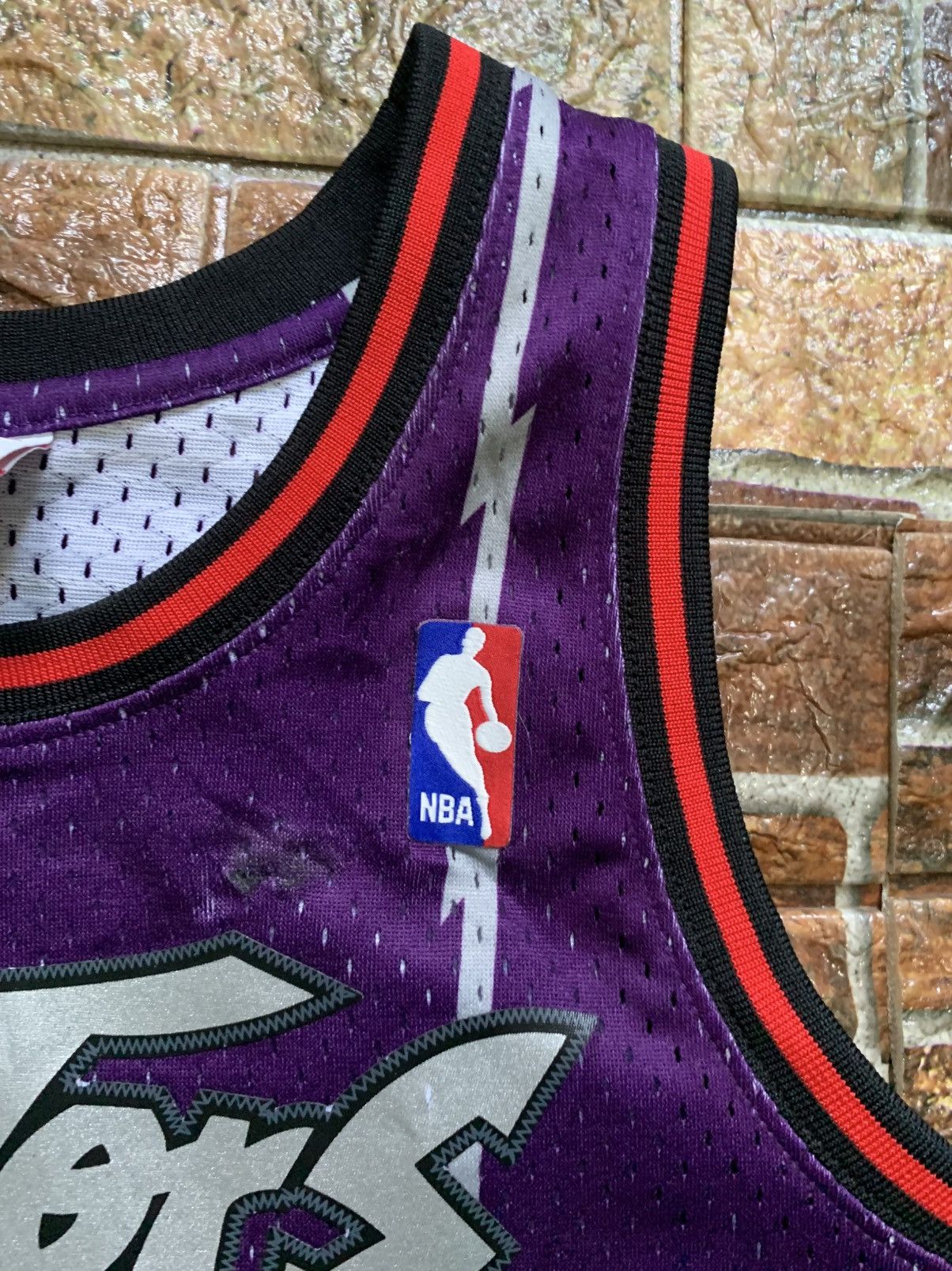 Mitchell & Ness Toronto Raptors Vince carter jersey Size US M / EU 48-50 / 2 - 6 Thumbnail