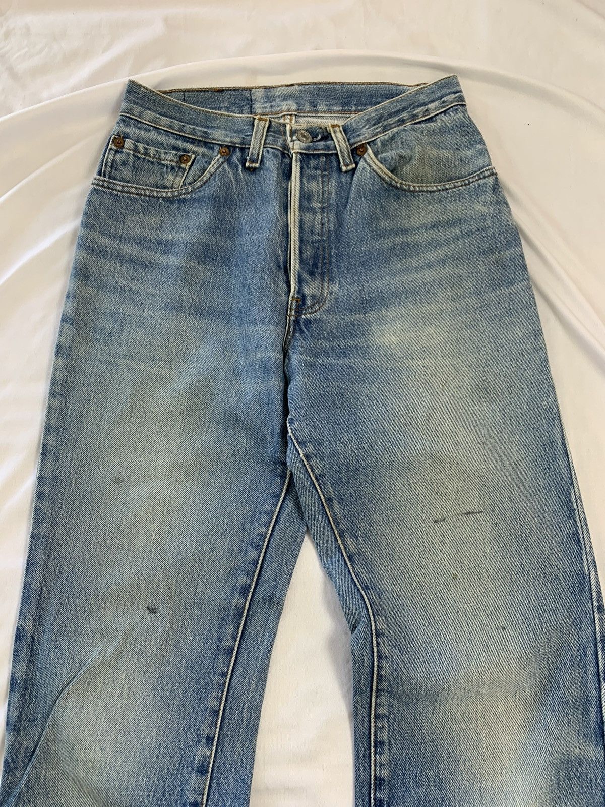 Levi's Vintage Clothing 80s levis 501 vintage jeans usa made Size US 27 - 6 Thumbnail