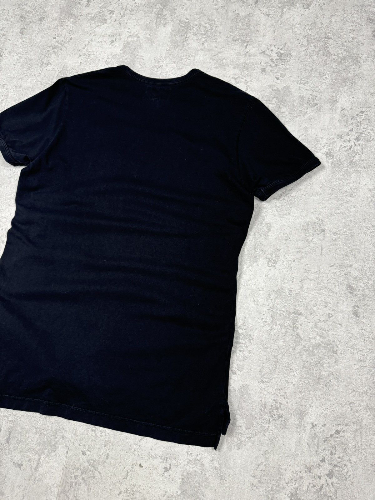 Vivienne Westwood Vivienne Westwood T-Shirt Big Logo Size L Size US L / EU 52-54 / 3 - 7 Thumbnail