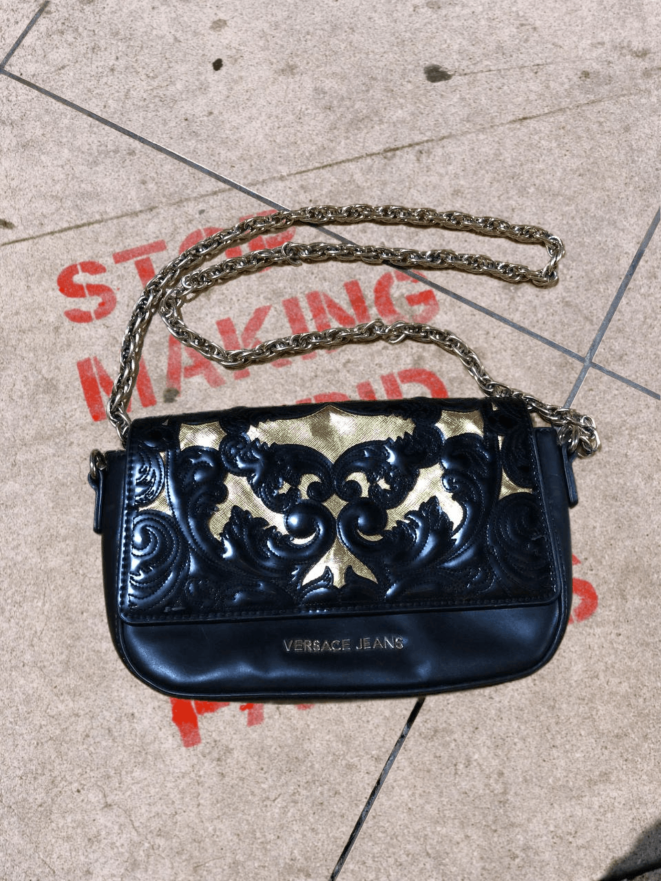 Versace Jeans Couture VERSACE BLACK/GOLD PRINT SHOULDER BAG Size ONE SIZE - 1 Thumbnail