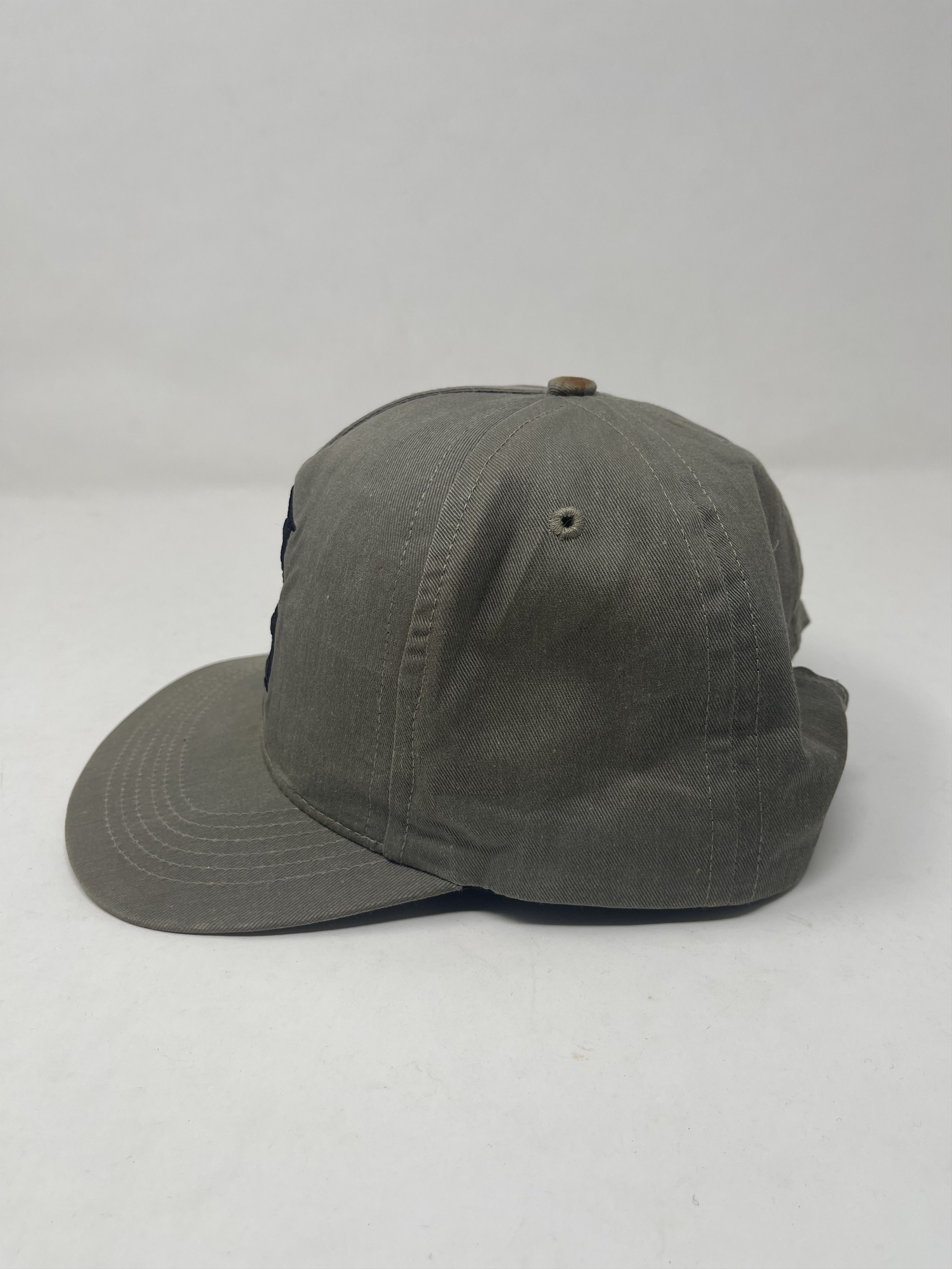 Japanese Brand Rare Rebel 8 SnapBack Hat Cap Size ONE SIZE - 2 Thumbnail