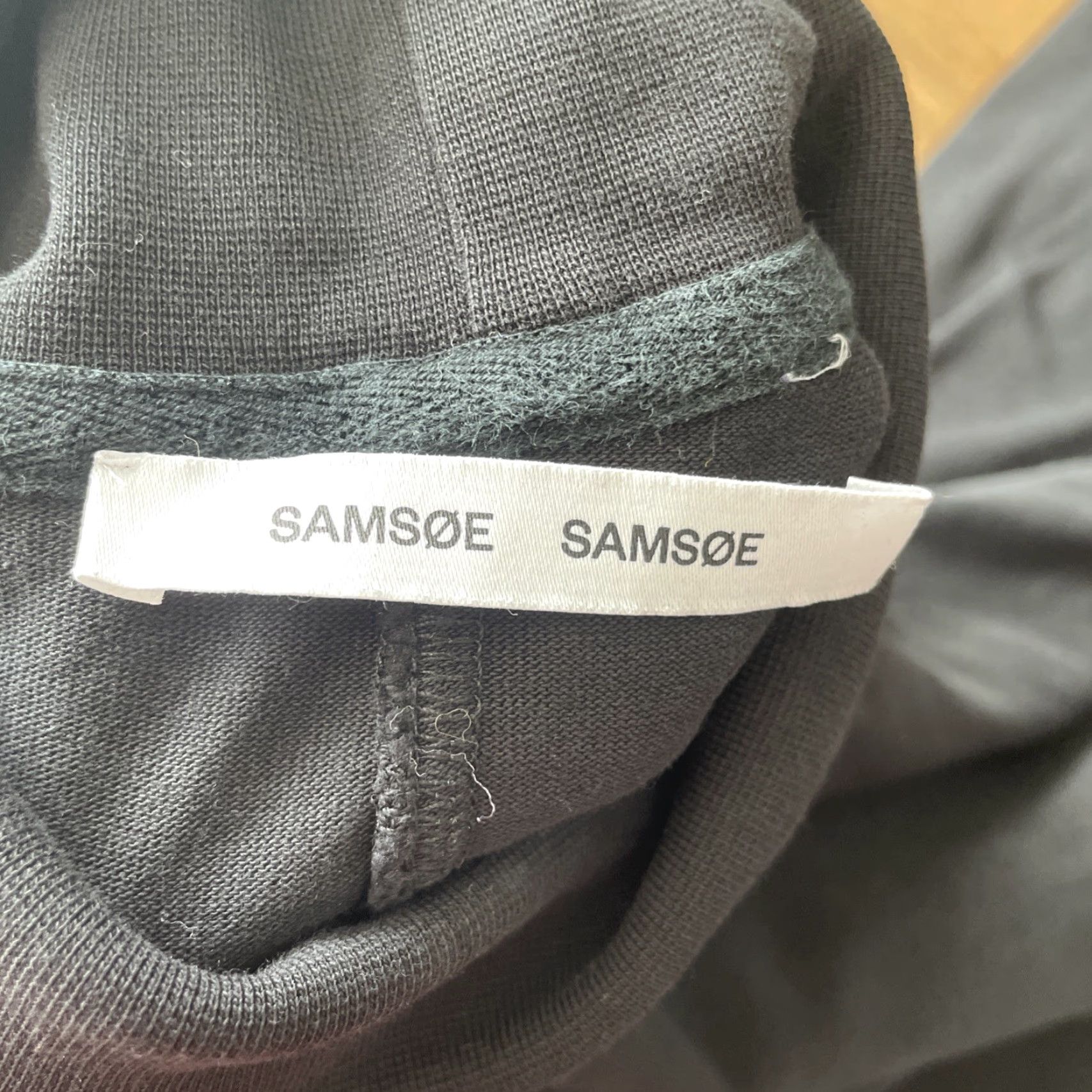 Logo 7 Samsoe Samsoe Norsbro Turtleneck Sweater Mens M Black Long Sleeve Logo Pullover Knit Wool? Cotton? (Note: Original specifies Cotton) Size US M / EU 48-50 / 2 - 4 Thumbnail