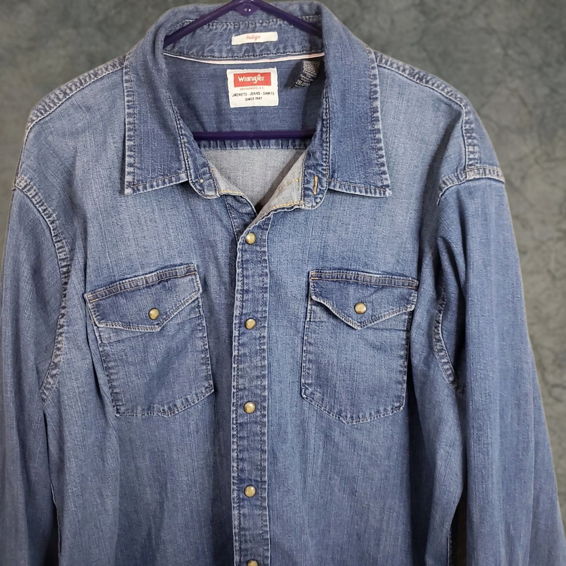 Wrangler Wrangler Shirt Mens 2XL Blue Denim Pearl Snap Outdoor Western Casual Slimming Long Sleeve Button-Up Indigo 2XL Mens Wrangler Indigo (Vintage: No) Size US XXL / EU 58 / 5 - 1 Thumbnail