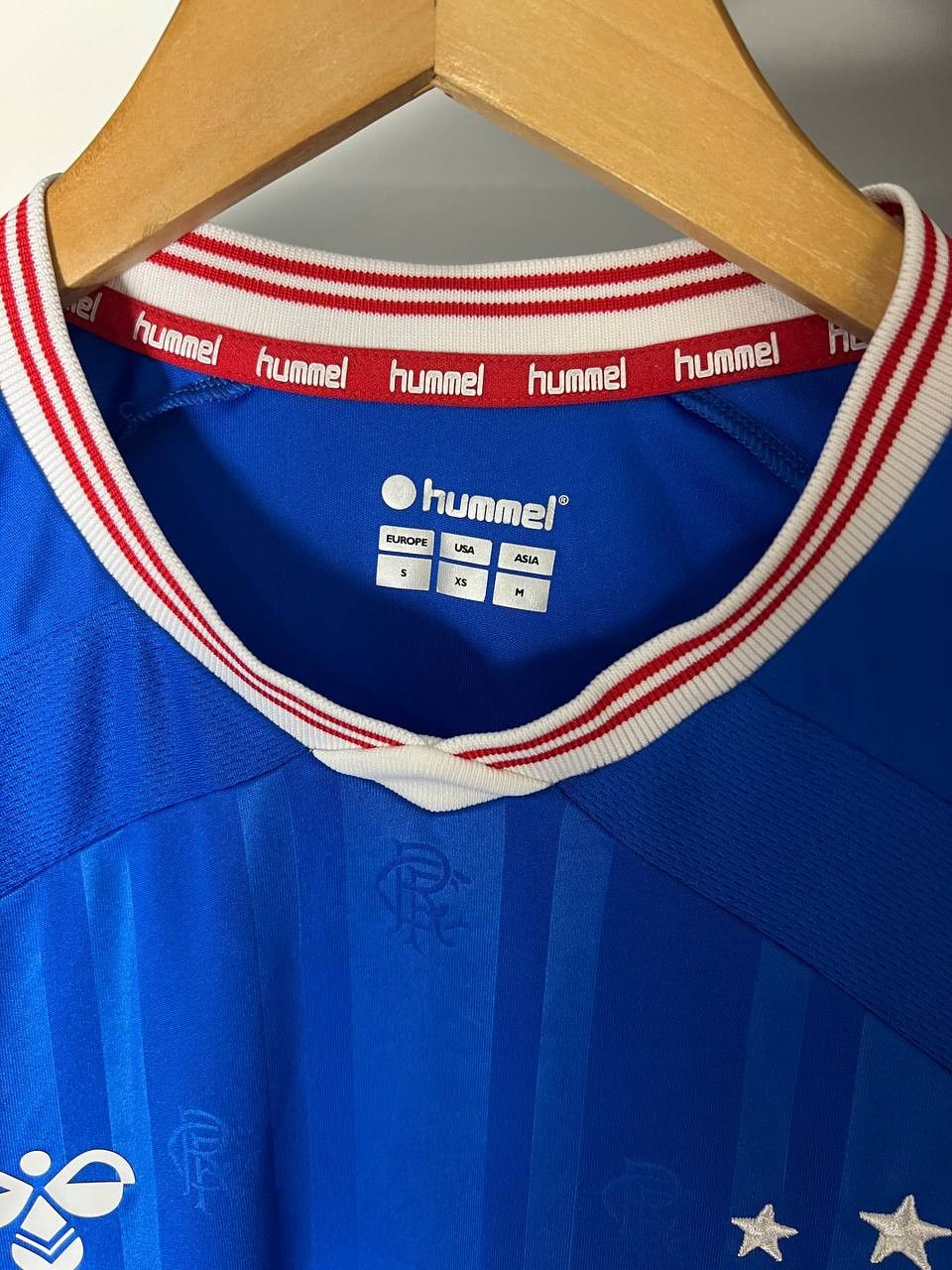 Hummel VINTAGE HUMMEL FC RANGERS SCOTLAND SOCCER JERSEY RETRO Y2K Size US S / EU 44-46 / 1 - 7 Thumbnail