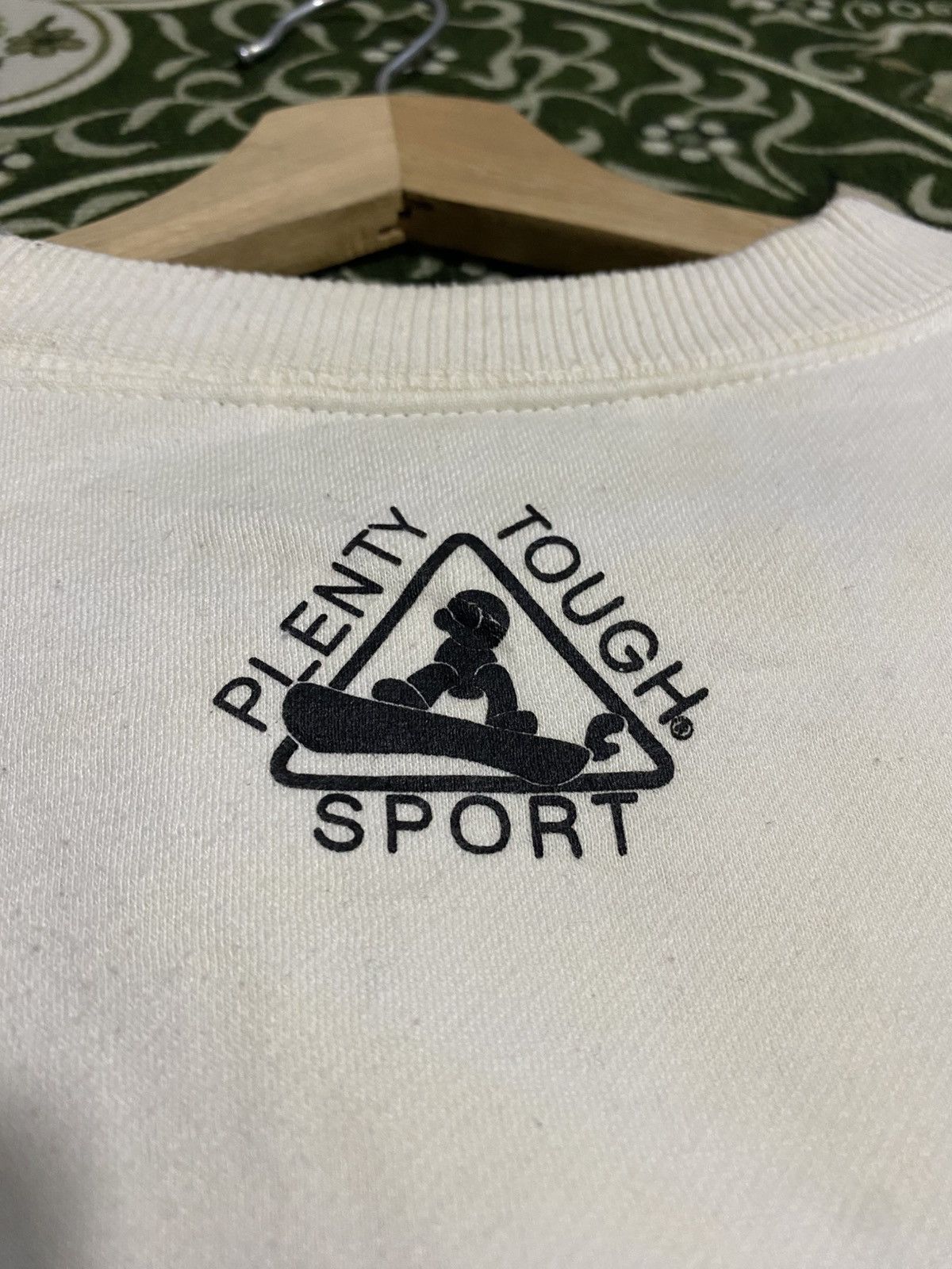 Vintage Vintage Plenty Tough Sport Usa Sweatshirt Pullover Biglogo Size US L / EU 52-54 / 3 - 6 Thumbnail