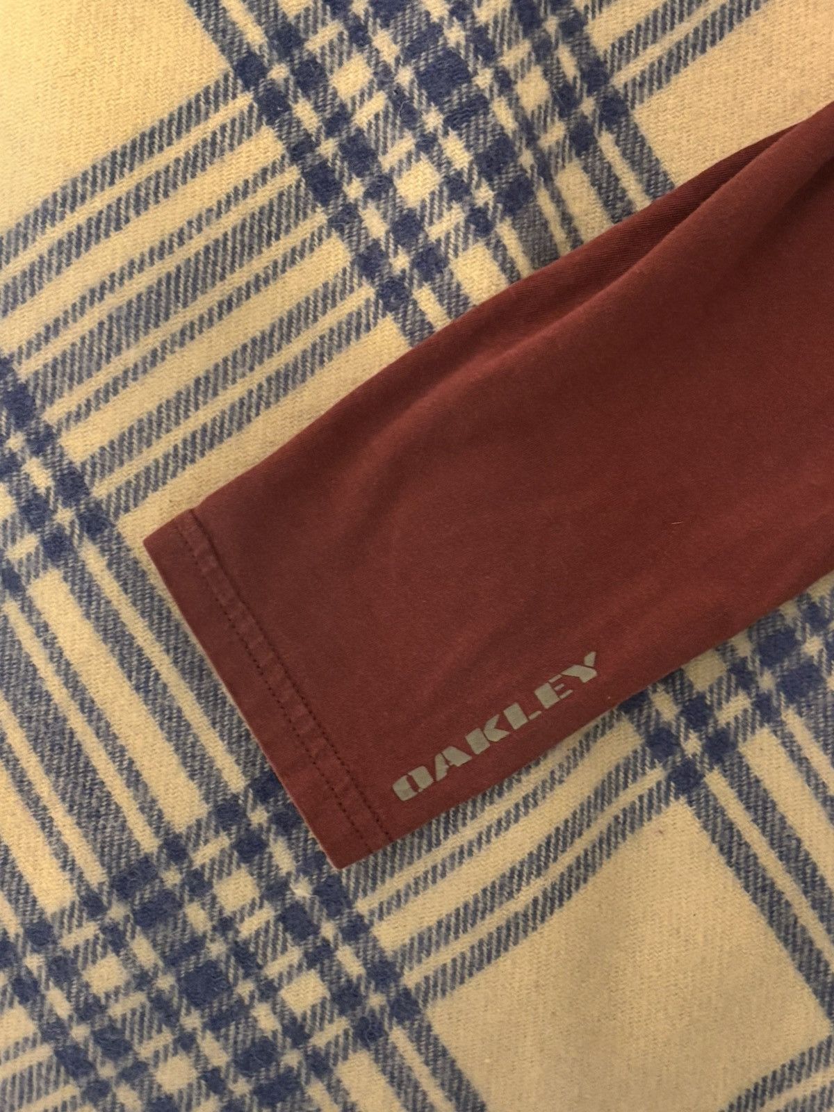Oakley Burgundy Oakley Long Sleeve T-shirt Size US M / EU 48-50 / 2 - 3 Thumbnail