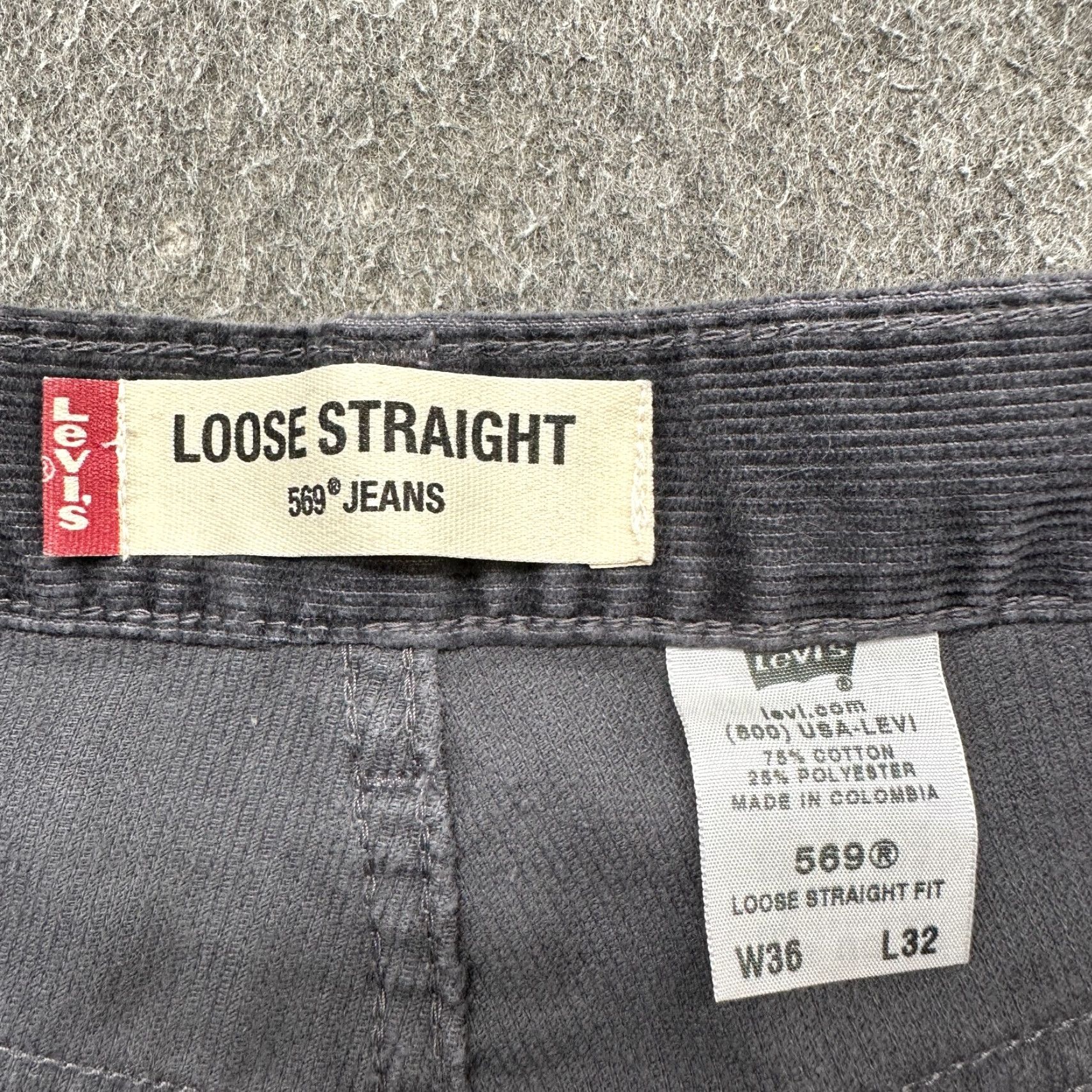 Levi's VINTAGE Levi's 569 Pants Mens 36x32 Gray Corduroy Straight Relaxed 5-Pocket Flat Front Baggy Y2K Casual, 500 Series, Levi's, 36x32, Gray, Men Size US 36 / EU 52 - 4 Thumbnail