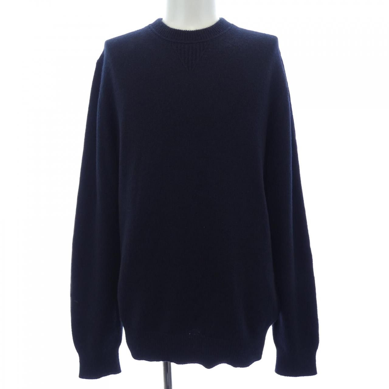 Louis Vuitton Louis Vuitton Louis Vuitton Half And Half Monogram Cashmere Knitwear Textile Tops HGN41WIXW DUTY FREE for USA Size ONE SIZE - 1 Thumbnail