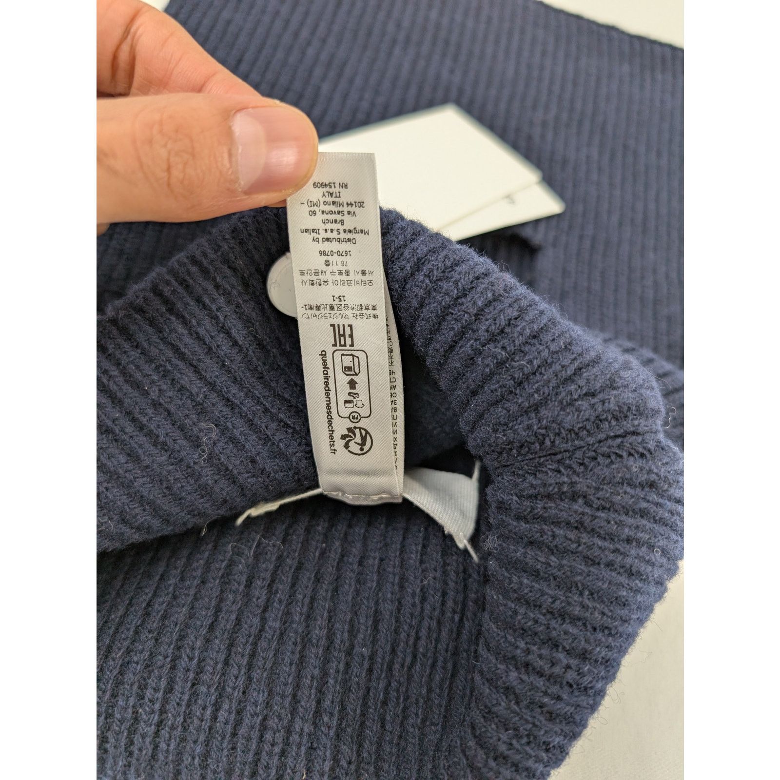Maison Margiela o1rshd1 Size: M / Ribbed Balaclava Scarf in Navy Blue Size ONE SIZE - 14 Thumbnail