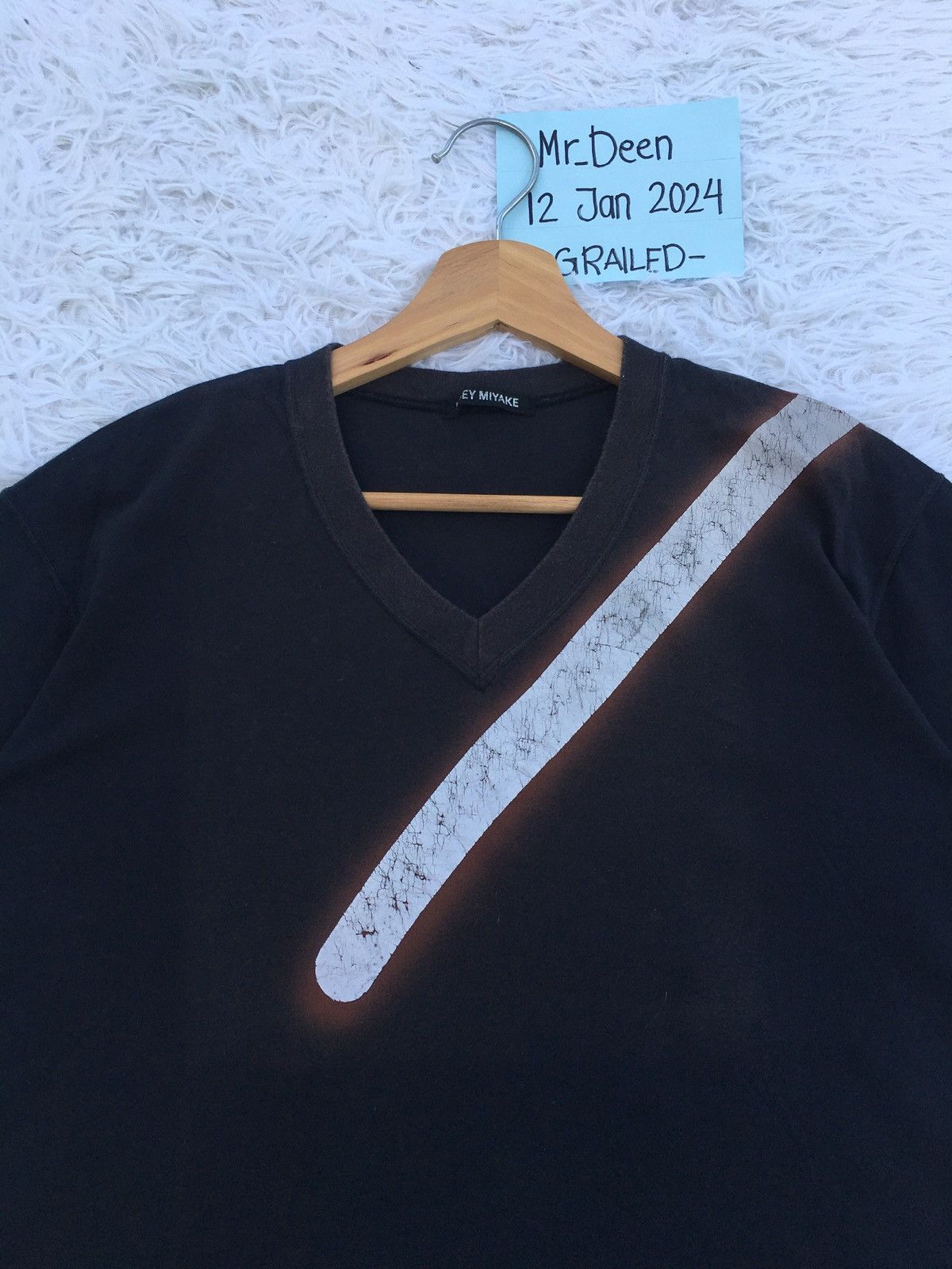 Issey Miyake Rare Vintage Issey Miyake V Neck Tshirt Size US M / EU 48-50 / 2 - 6 Thumbnail