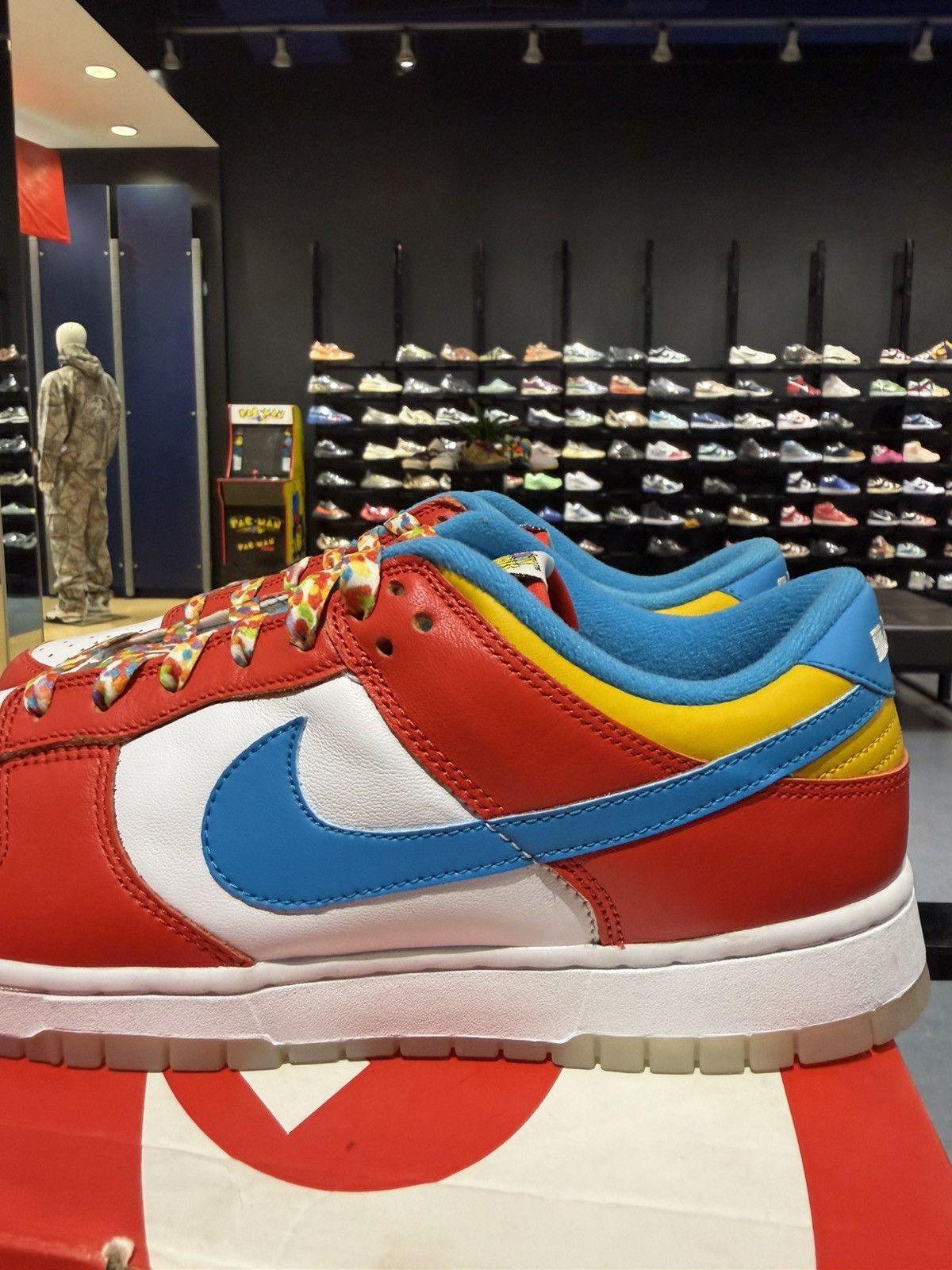 Nike Size 10 - Nike Dunk Low Fruity Pebbles Lebron James Size US 10 / EU 43 - 5 Thumbnail