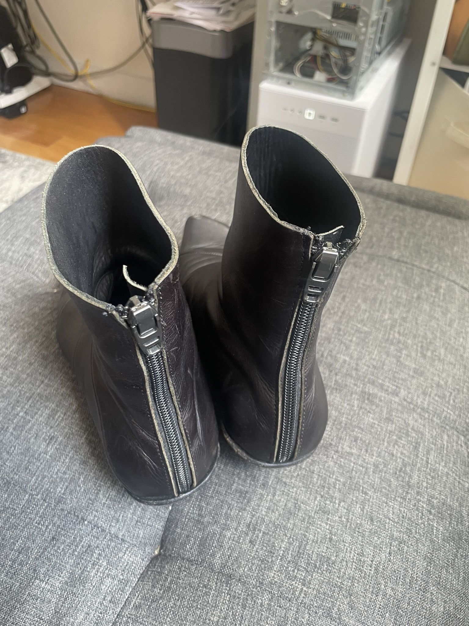 CYDWOQ Spiral Leather Boots Size US 7 / IT 37 - 11 Thumbnail