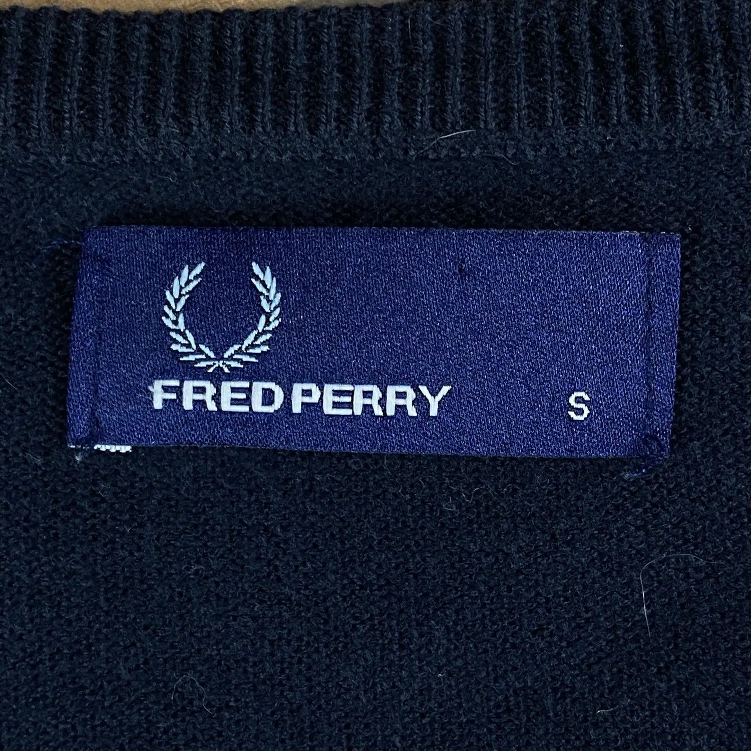 Fred Perry Men’s Sweater Long Sleeve Fred Perry Size S Blue Size US S / EU 44-46 / 1 - 4 Thumbnail