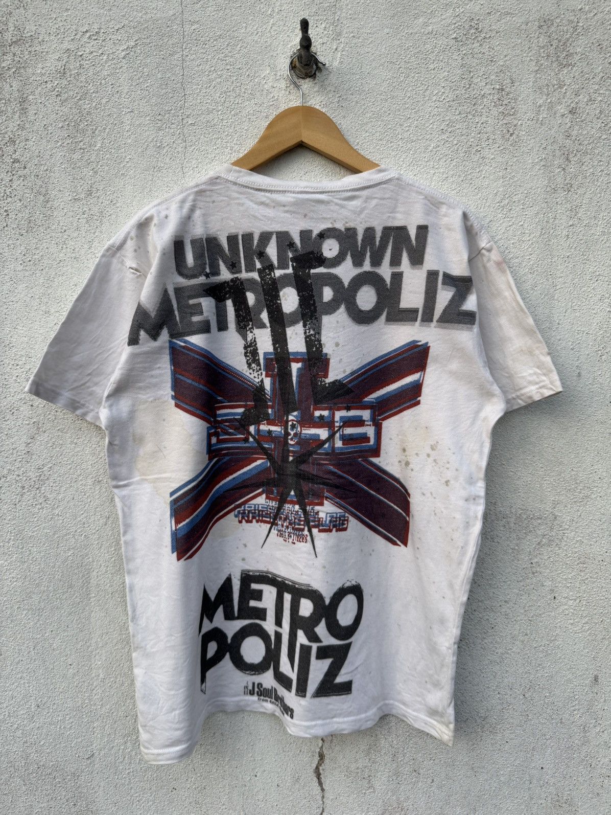 Band Tees Distressed Unknown Metropoliz J Soul Brother Japanese Band Size US L / EU 52-54 / 3 - 2 Thumbnail