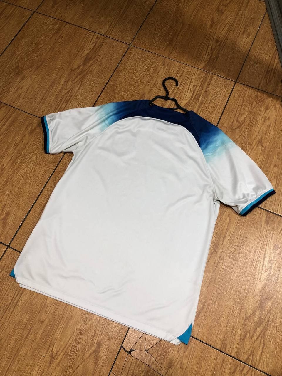 Nike Vintage T-shirt white Jerseys Nike football England Y2K Size US XL / EU 56 / 4 - 16 Thumbnail