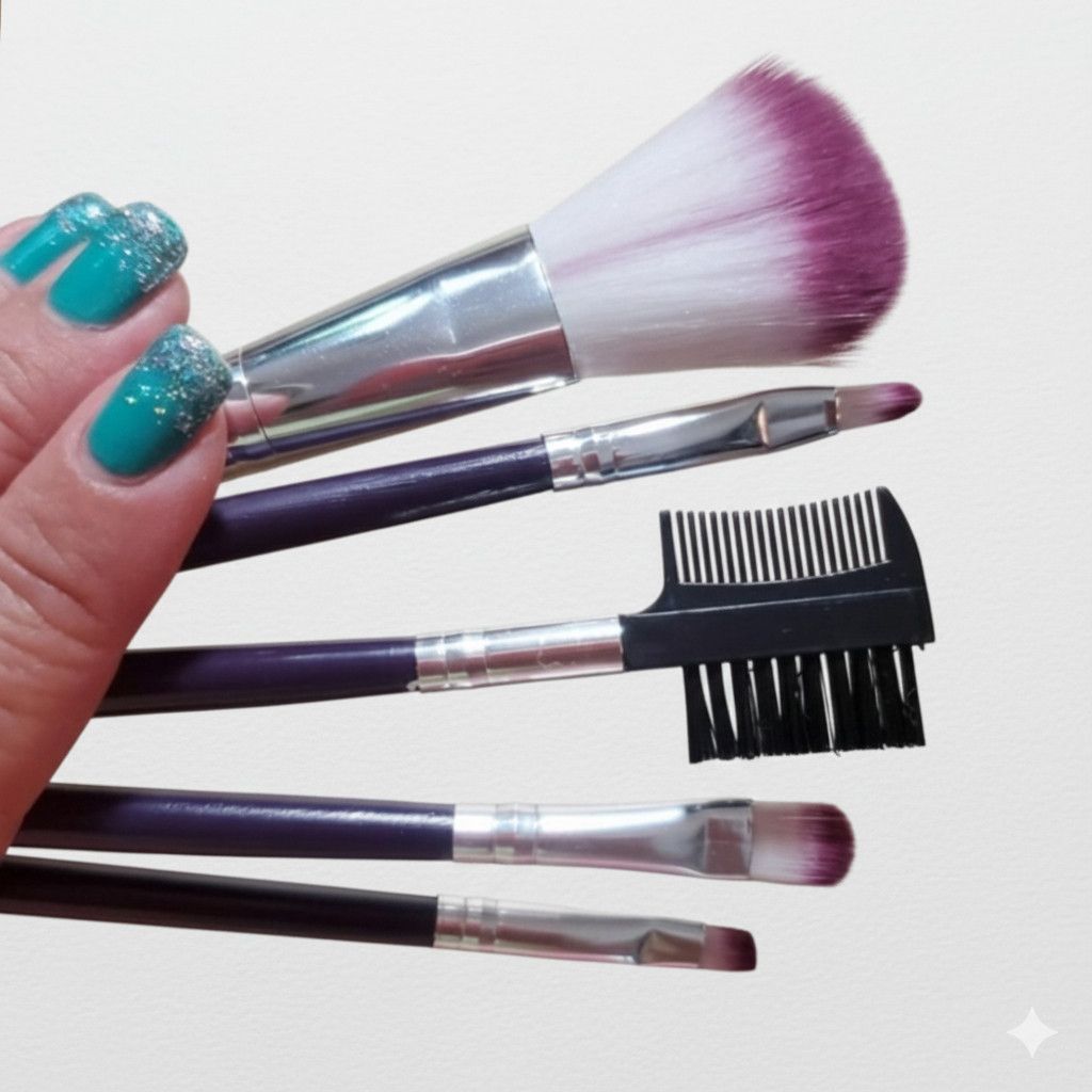 Other Make-Up Brush 5pc Set NEW Short Handle Soft Blush Eyeshadow Size ONE SIZE - 2 Thumbnail