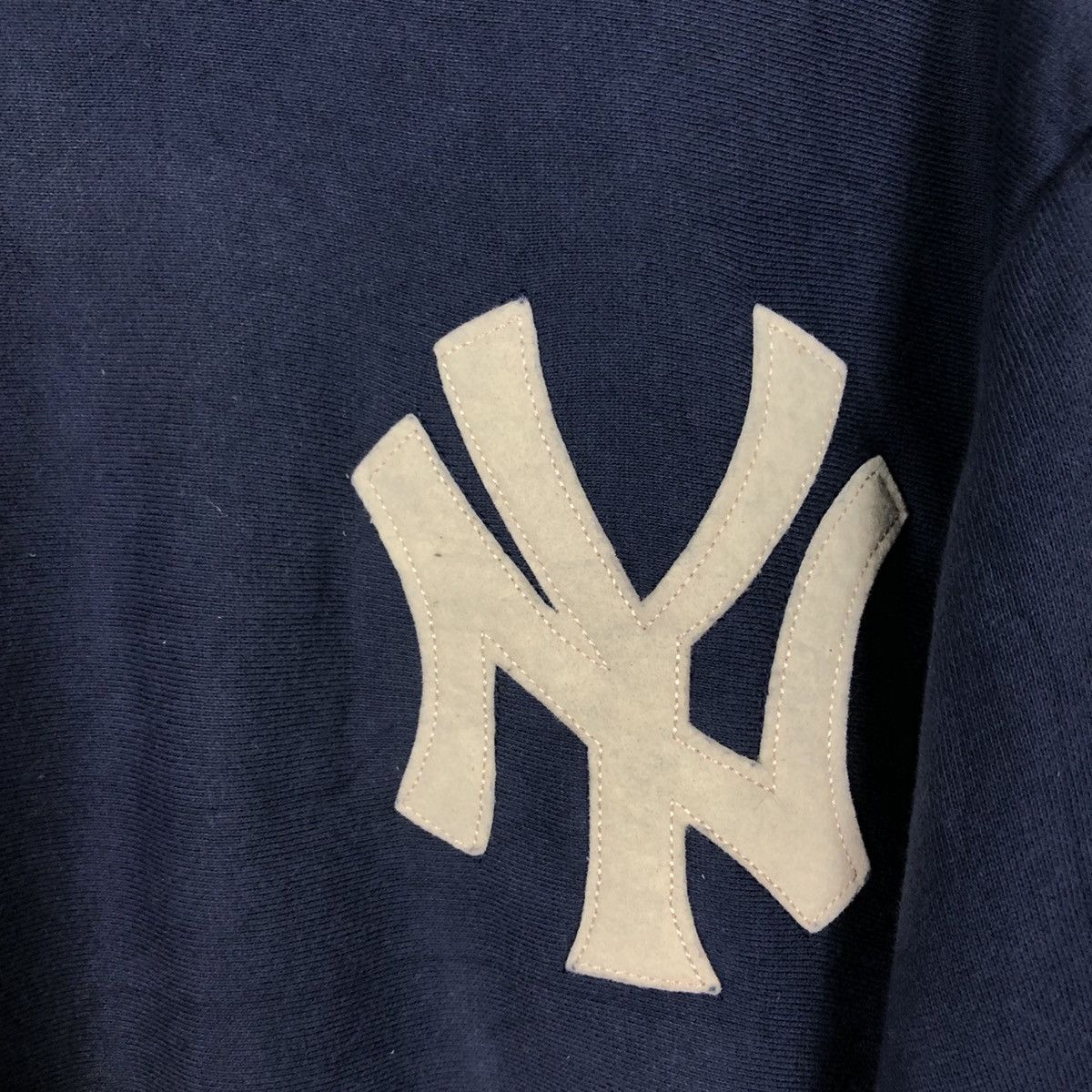 New York Yankees 📌Vintage New York Yankees MLB Sweatshirt Big Logo Size US L / EU 52-54 / 3 - 15 Thumbnail
