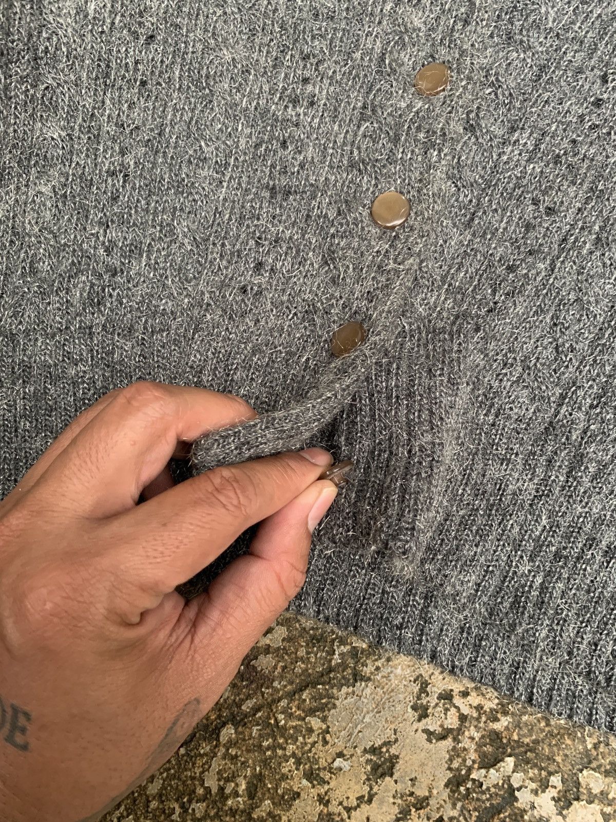 If Six Was Nine × Japanese Brand × Le Grande Bleu (L.G.B.) 2000s Cozzi Japan Avant Garde Fur Mohair Knitwear Cardigan Size S / US 4 / IT 40 - 6 Thumbnail