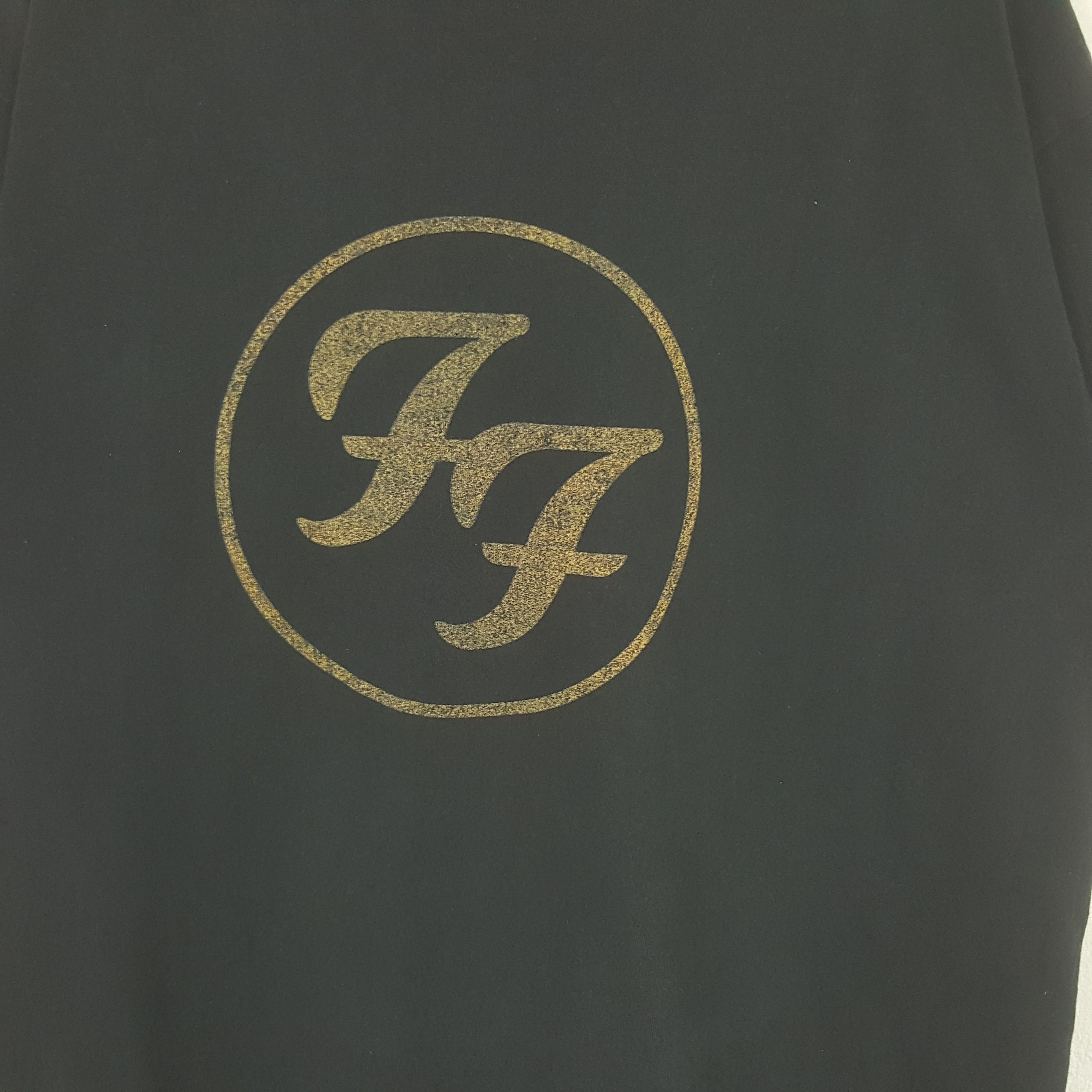 Band Tees Vintage Foo Fighters American Rock Band Tshirt 31 Size US XL / EU 56 / 4 - 2 Thumbnail