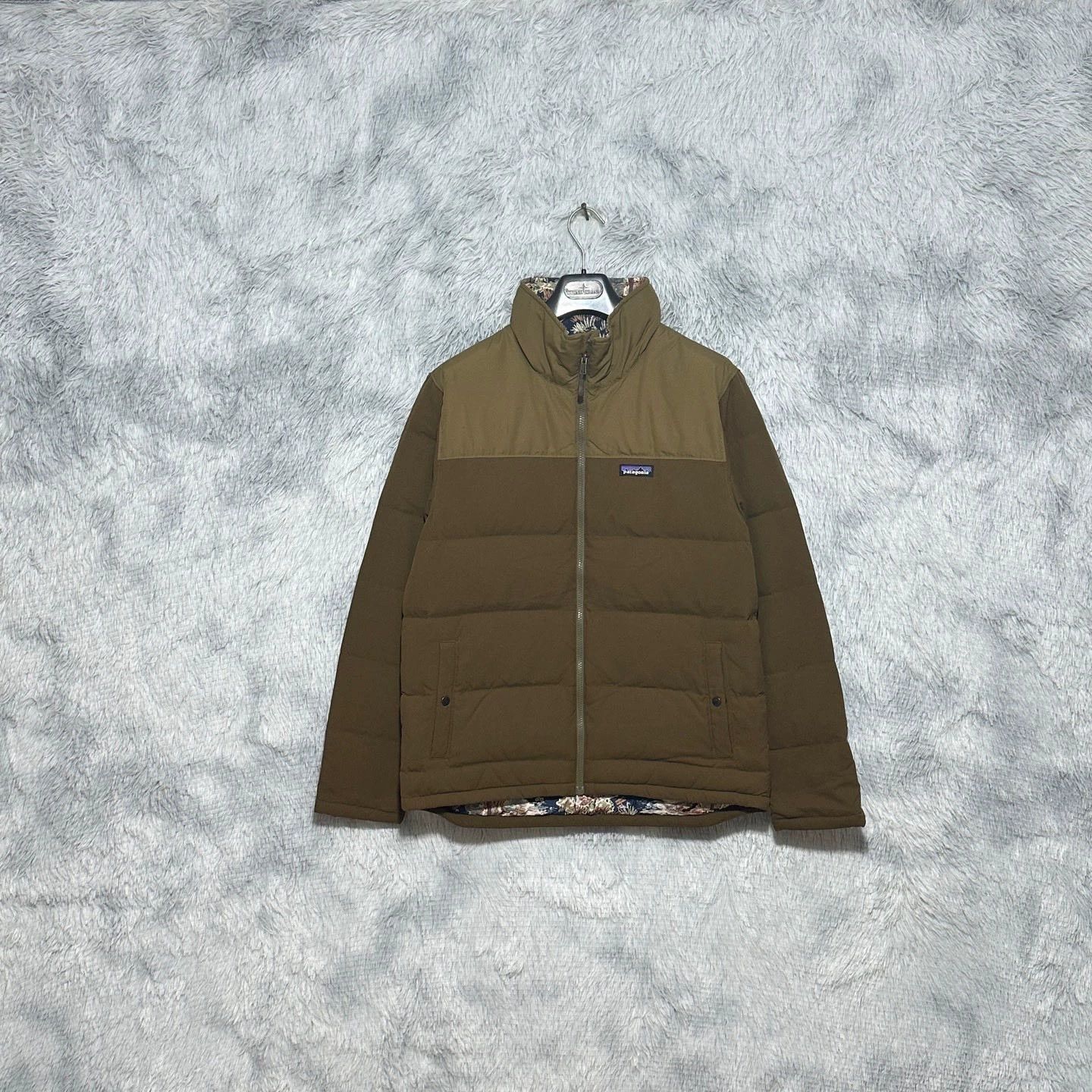 Patagonia patagonia down jacket in mustard yellow Size US M / EU 48-50 / 2 - 1 Thumbnail